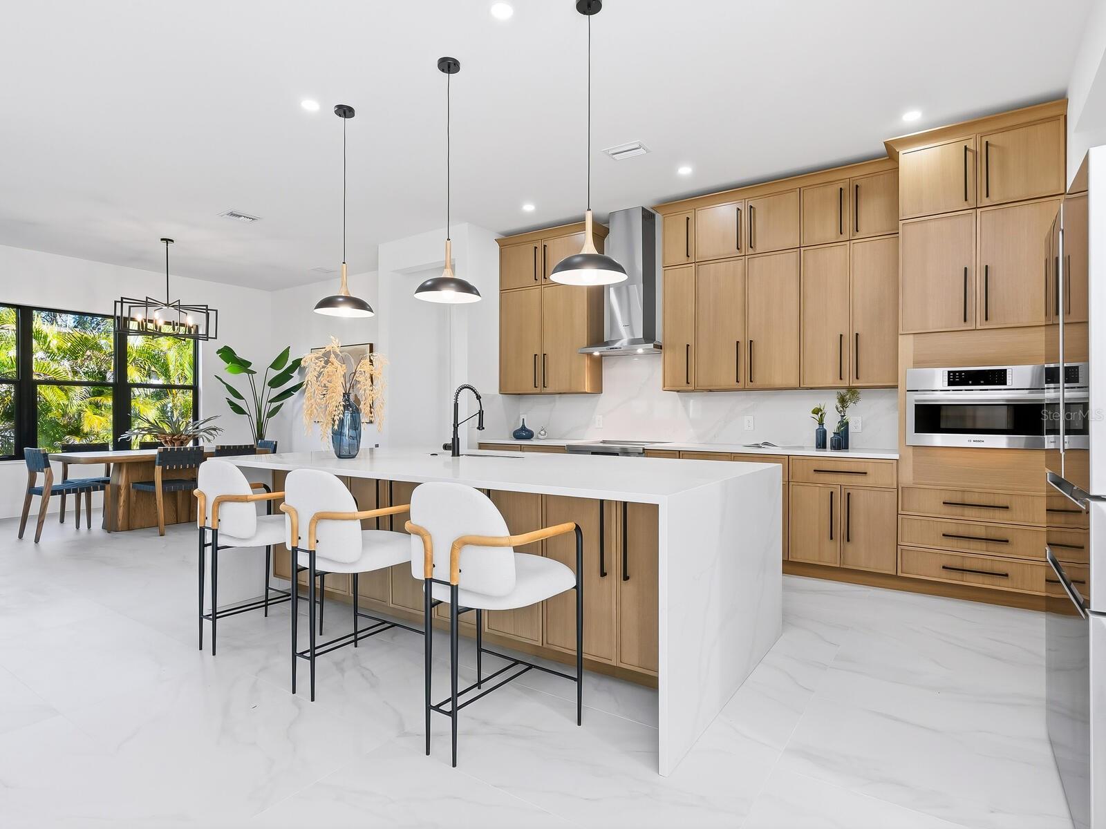 LOMA LINDA PARK - Residential