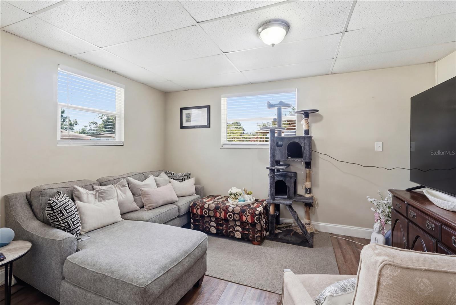 MALIBU GROVES FOURTH ADD - Residential