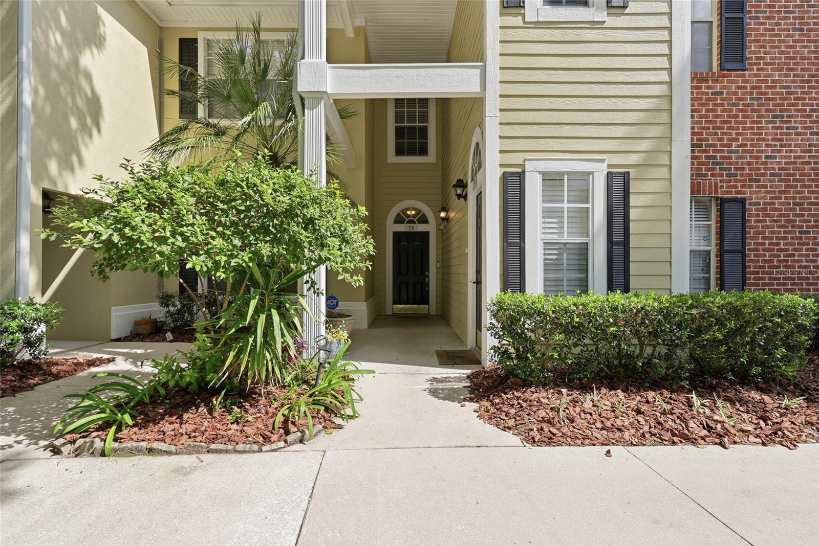 THE LINKS - Residential