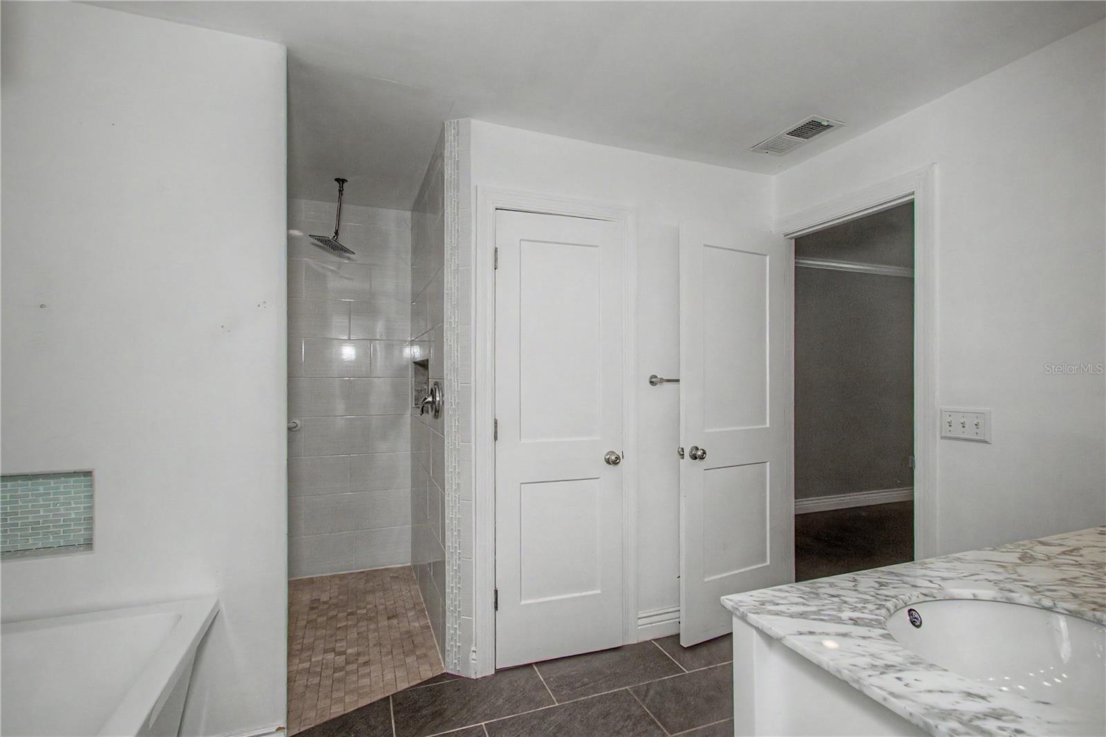 SOUTHWOOD VILLAGE PH 02 - Residential Lease