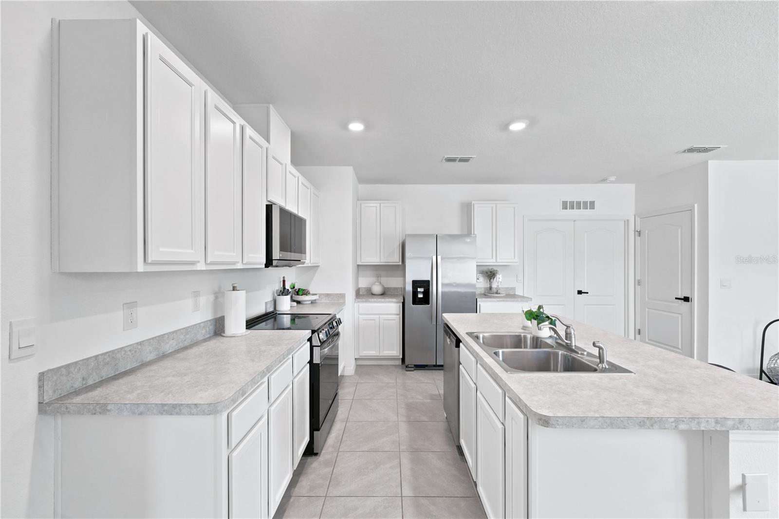 VILLAGES AT HARMONY PH 2A - Residential