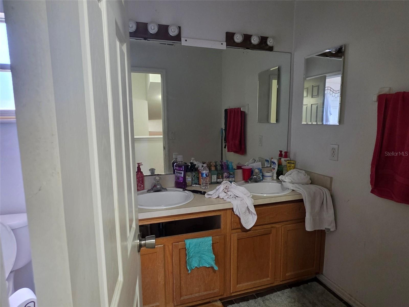 STONEGATE - Residential