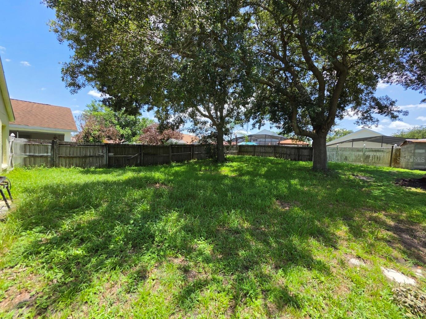 STONEGATE - Residential
