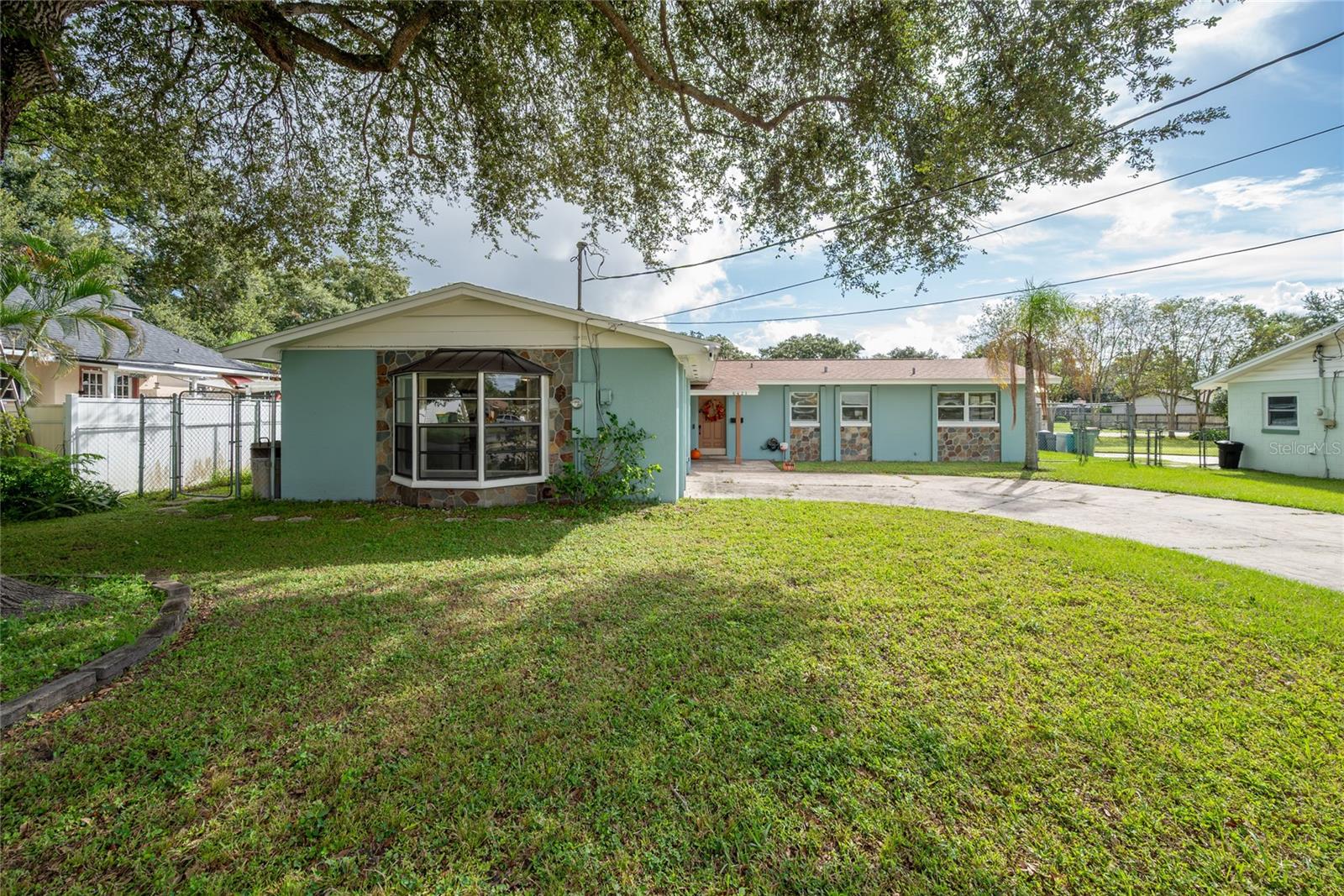 BELLE ISLE ESTATES - Residential