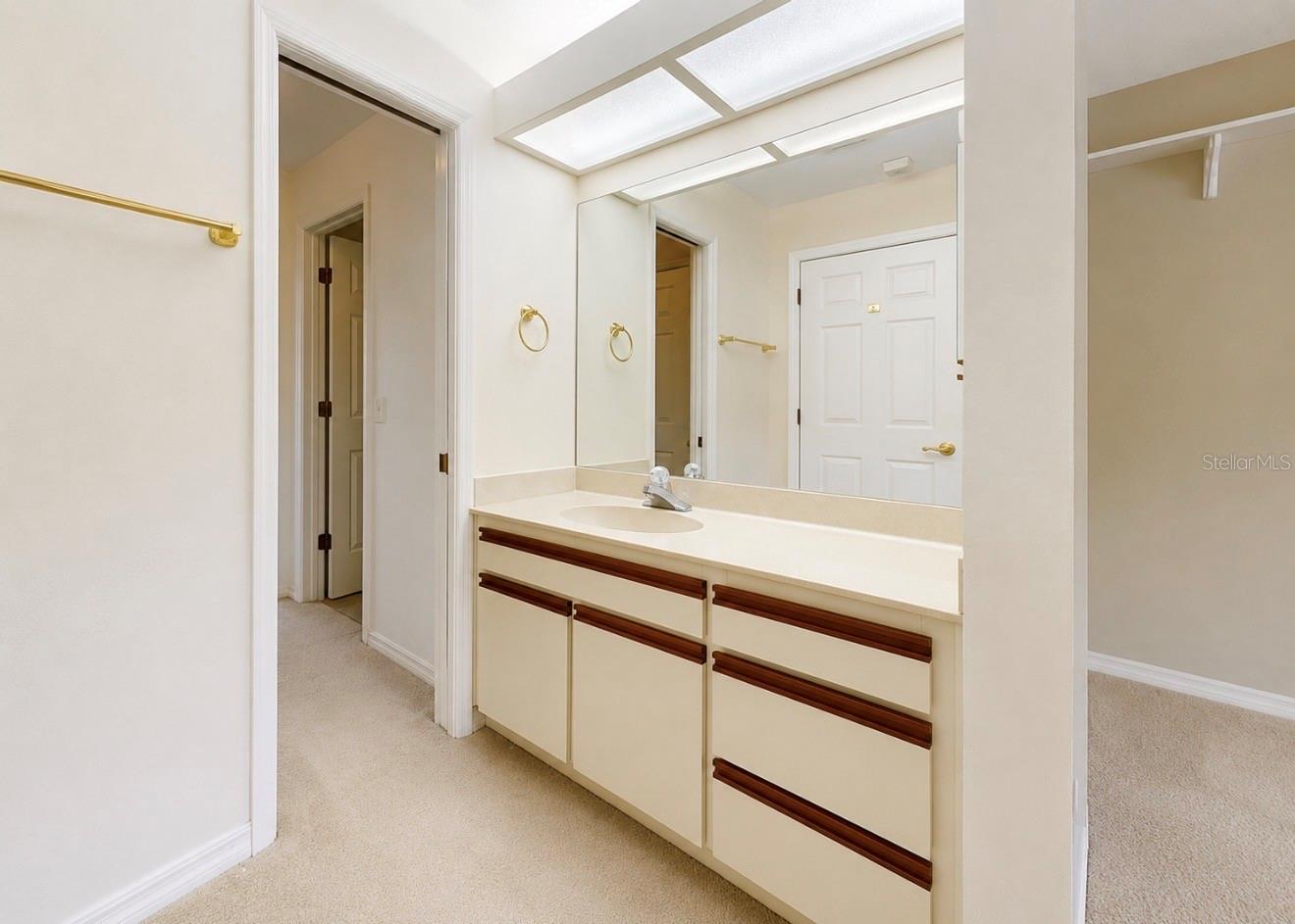 WATERFORD ON THE ALAFIA - Residential