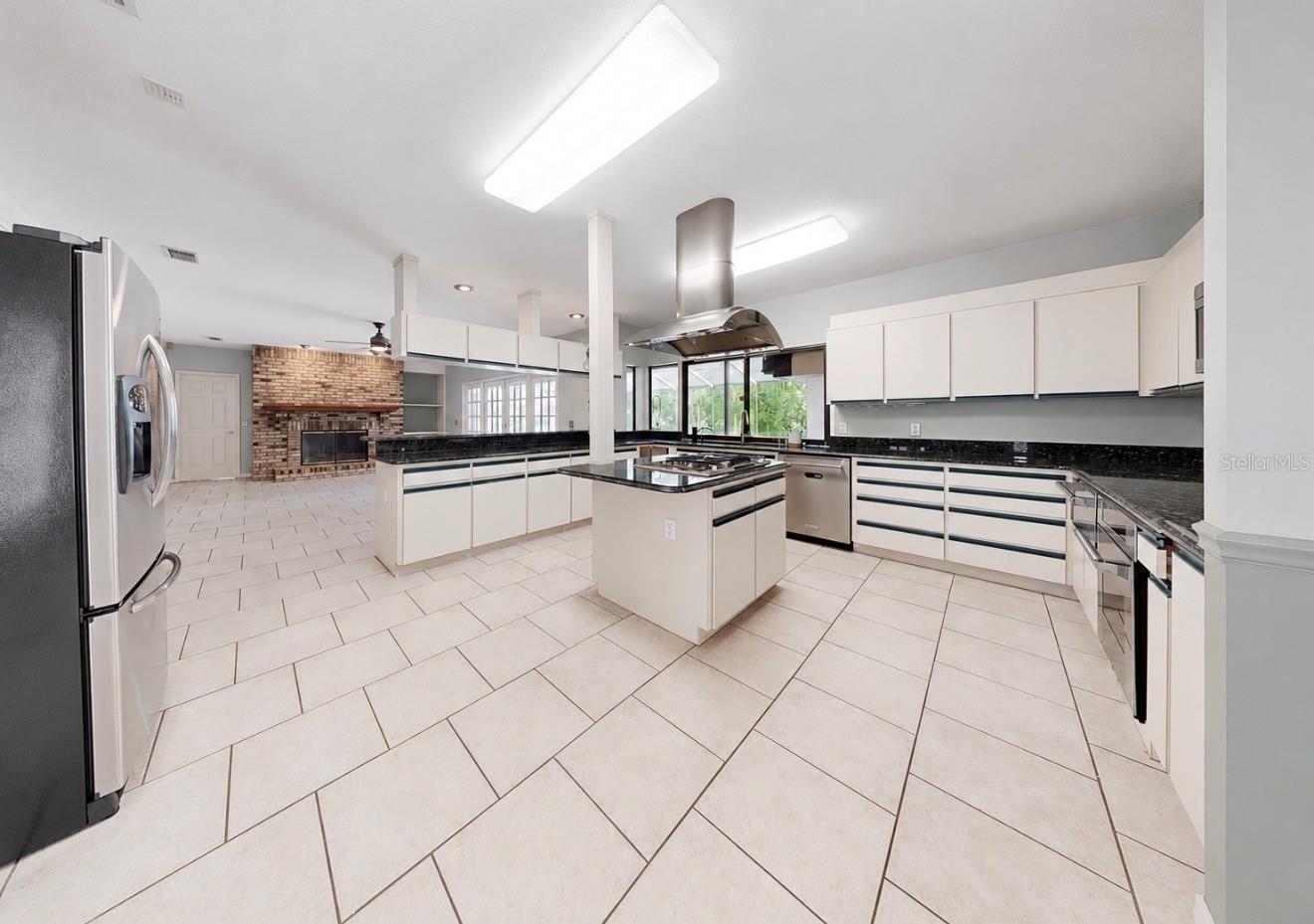 WATERFORD ON THE ALAFIA - Residential