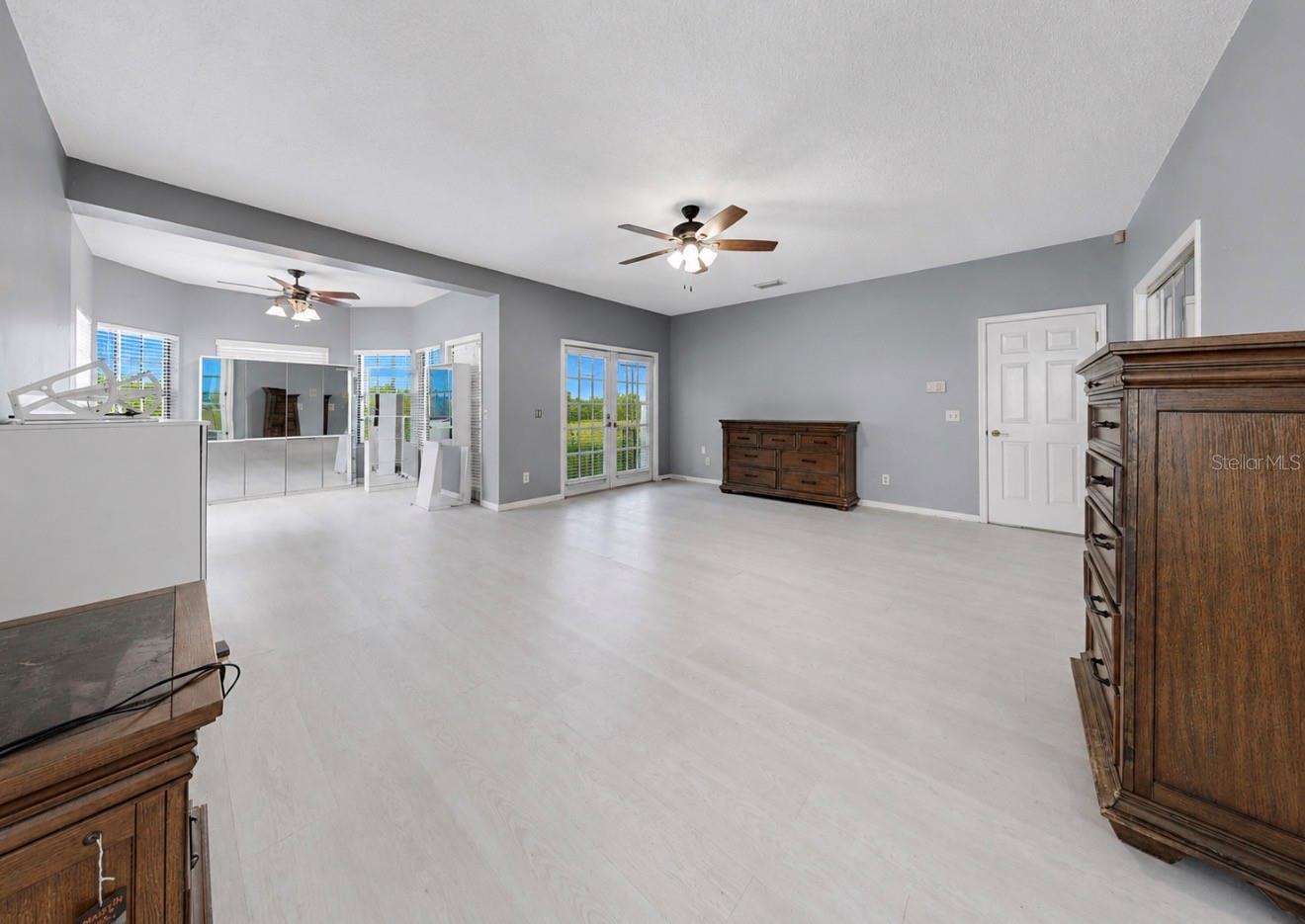 WATERFORD ON THE ALAFIA - Residential