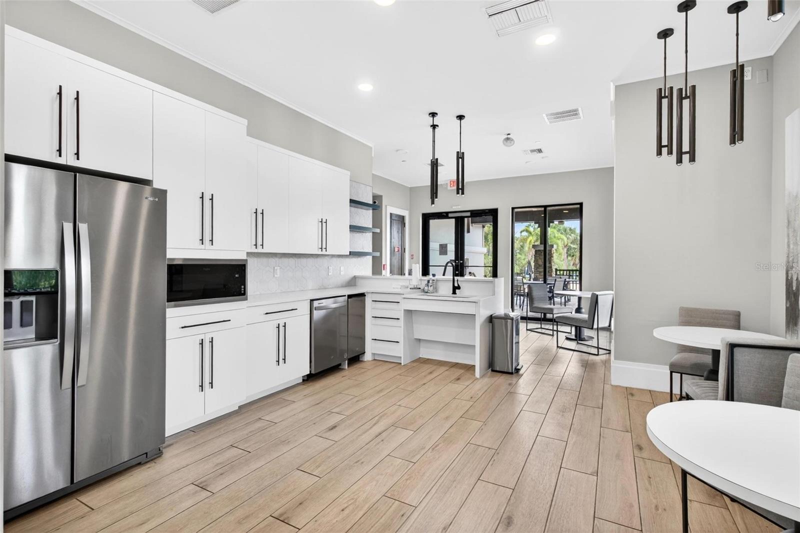 ARTISAN LAKES EAVES BEND PH I SP A-K - Residential