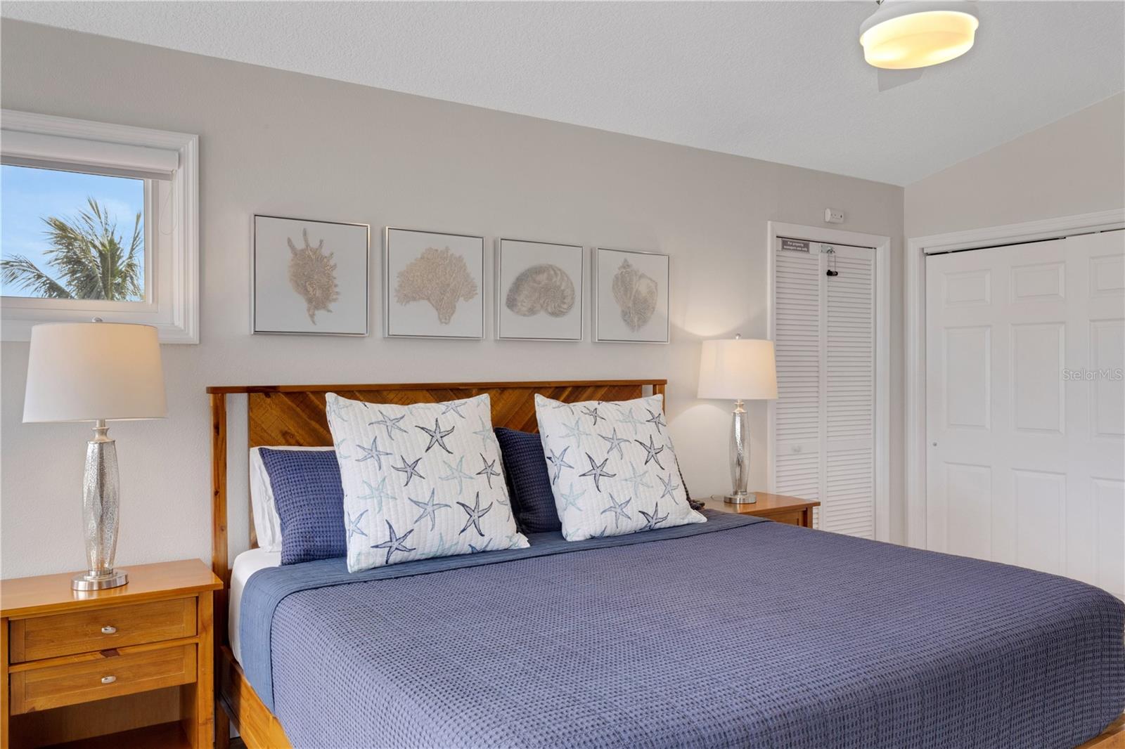 HARBOR HILLS 3RD ADD - Commercial Sale