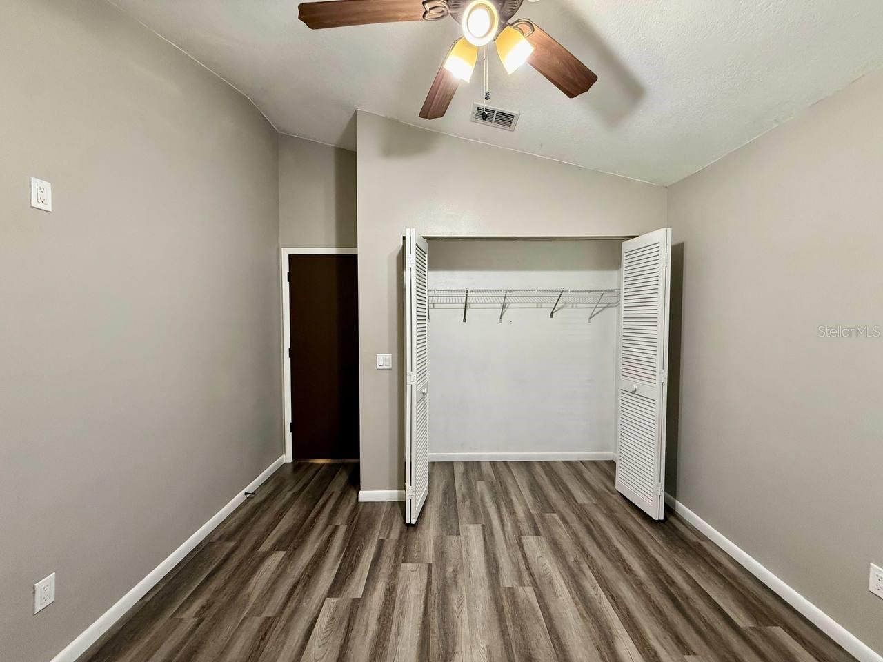 THE OAKS AT BUSCH - Residential Lease