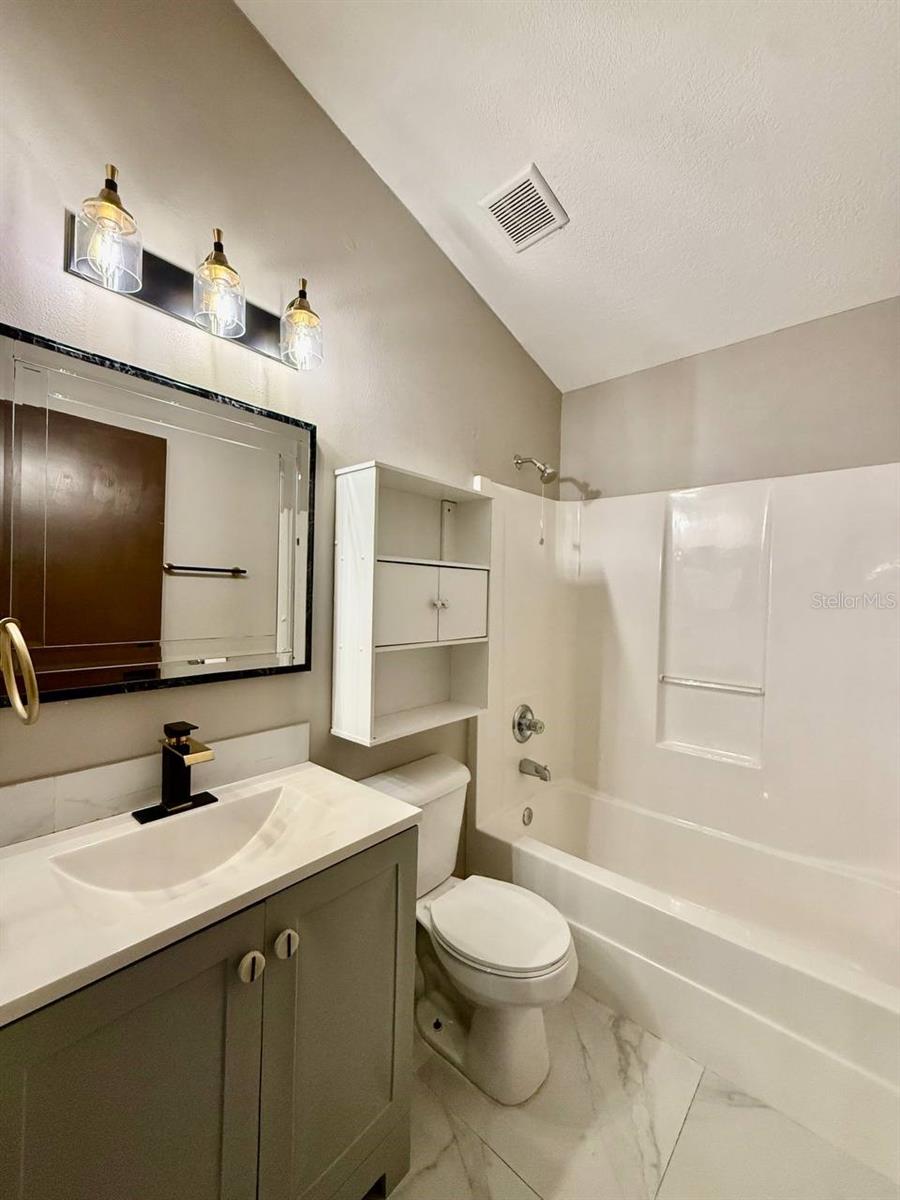 THE OAKS AT BUSCH - Residential Lease
