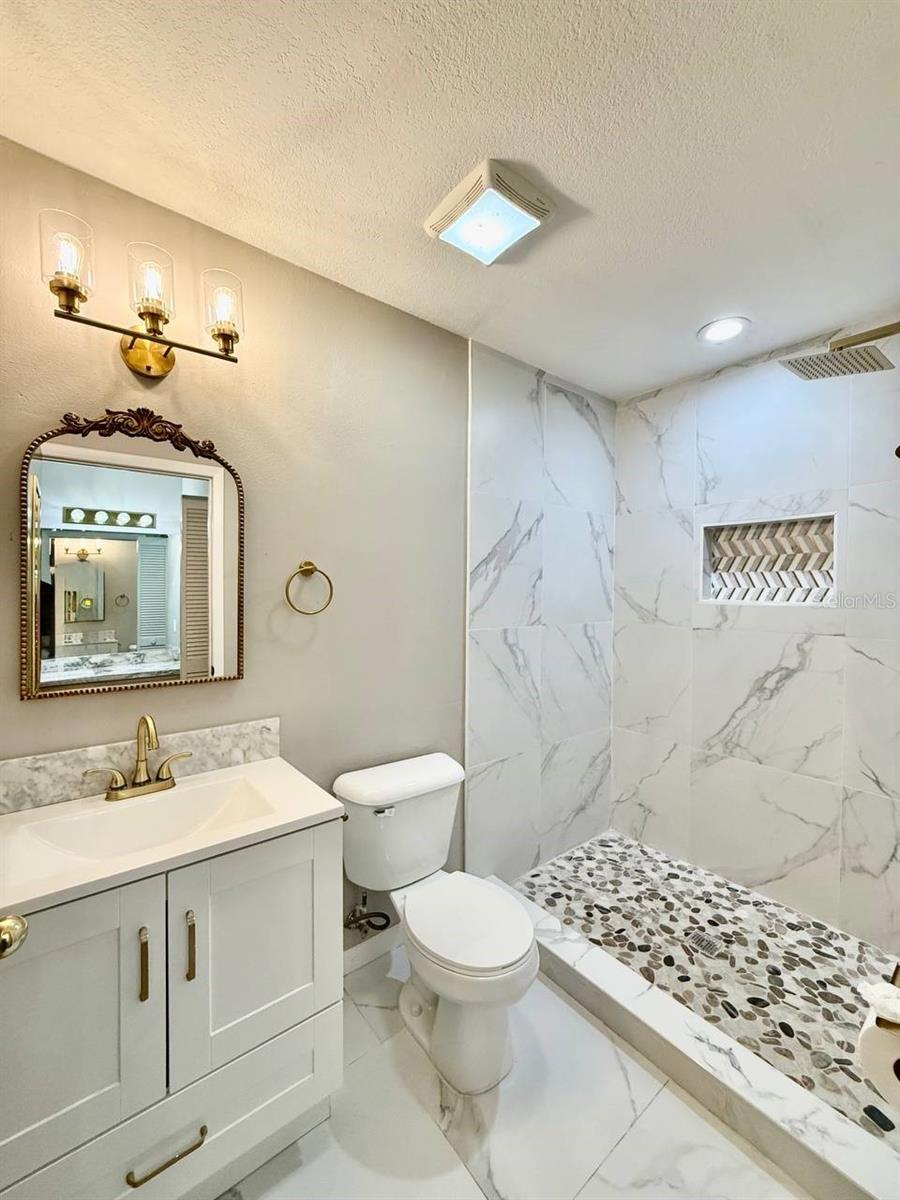 THE OAKS AT BUSCH - Residential Lease