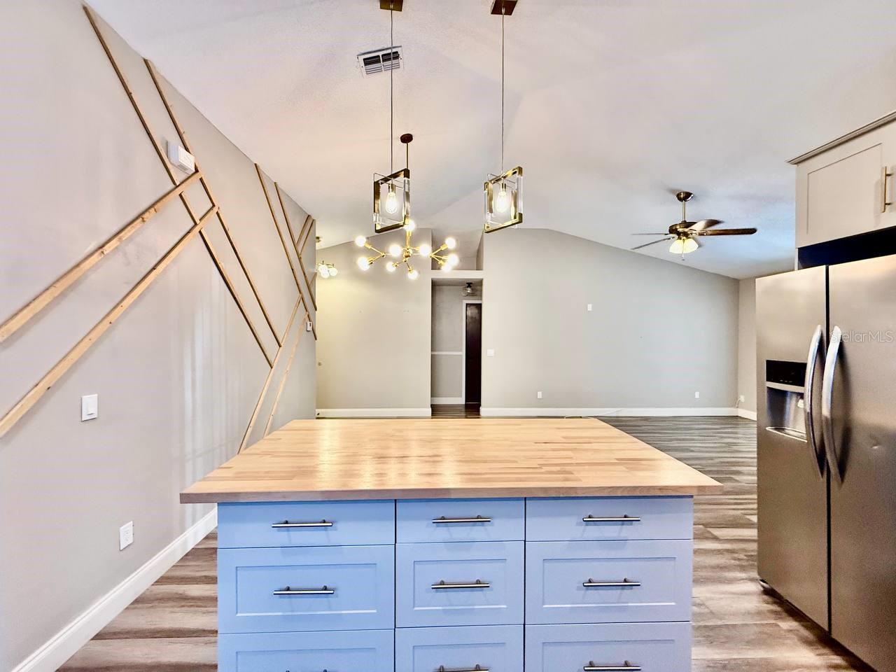 THE OAKS AT BUSCH - Residential Lease