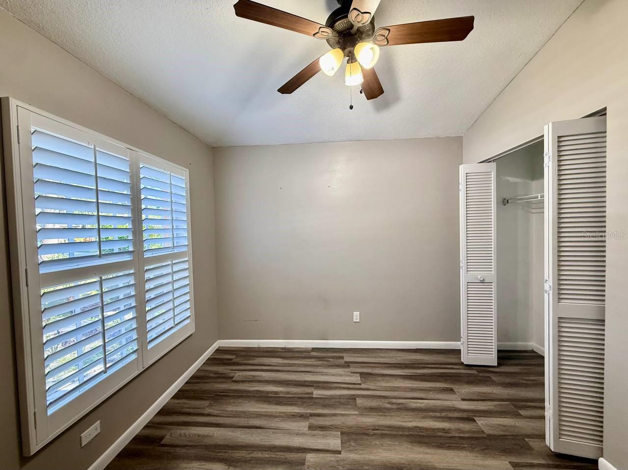 THE OAKS AT BUSCH - Residential Lease