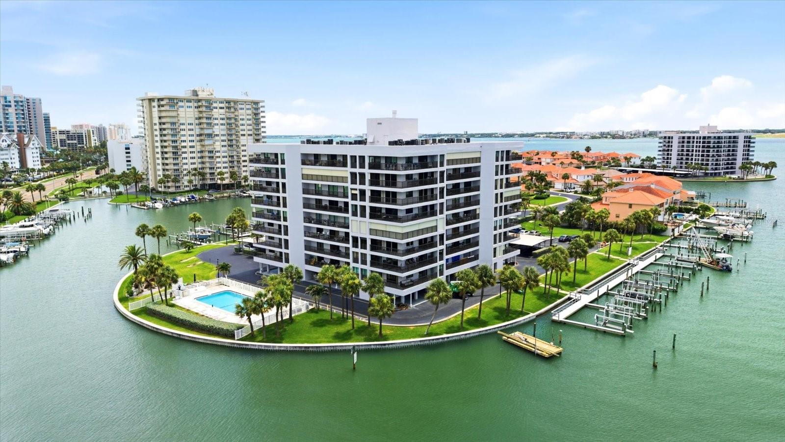 HARBORAGE CONDO BELLEAIR BEACH - Residential