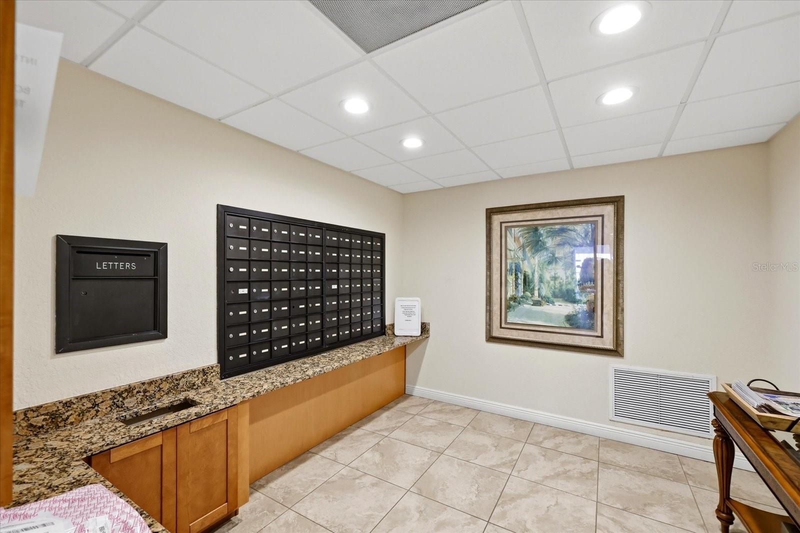 HARBORAGE CONDO BELLEAIR BEACH - Residential
