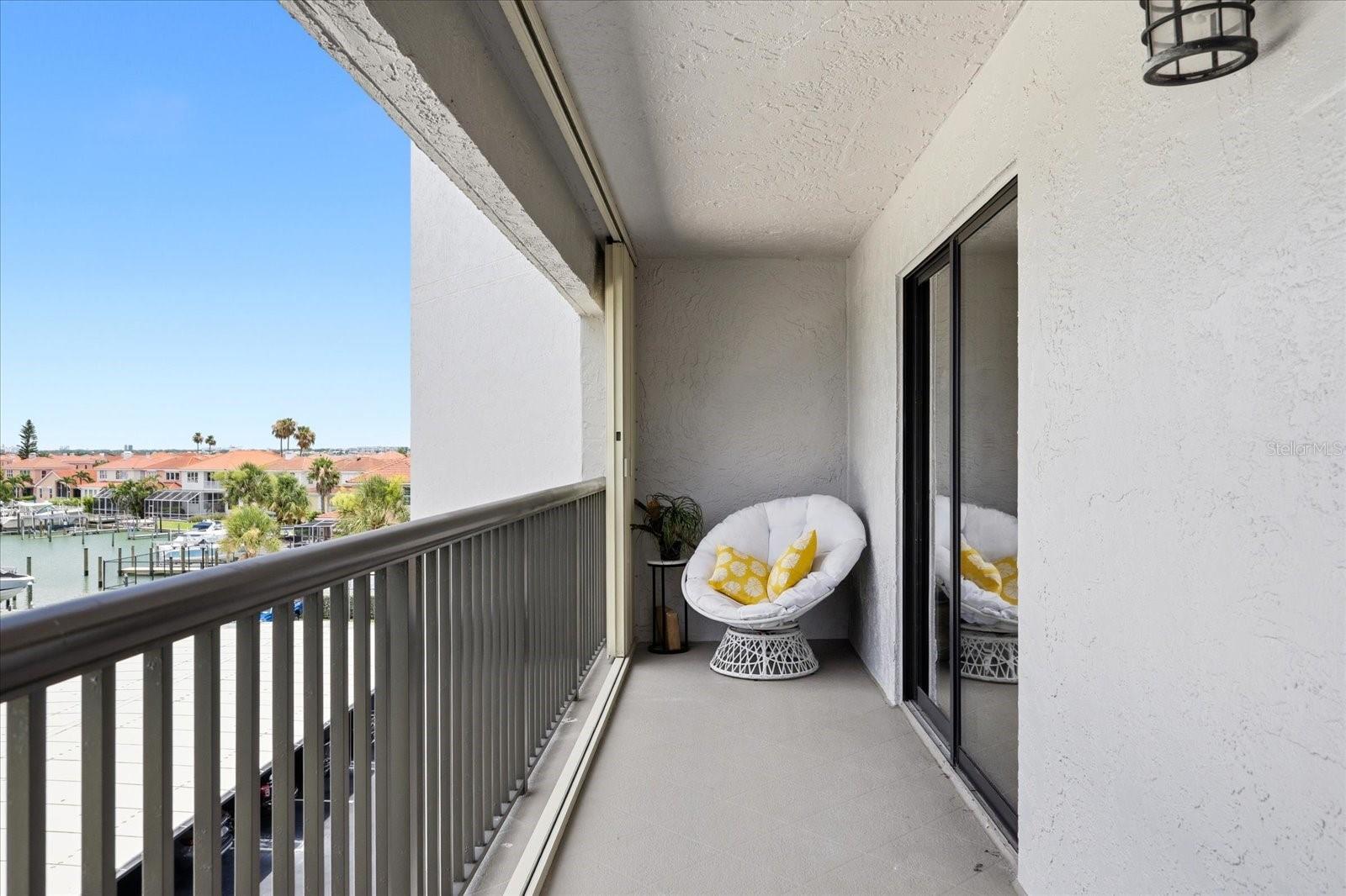 HARBORAGE CONDO BELLEAIR BEACH - Residential