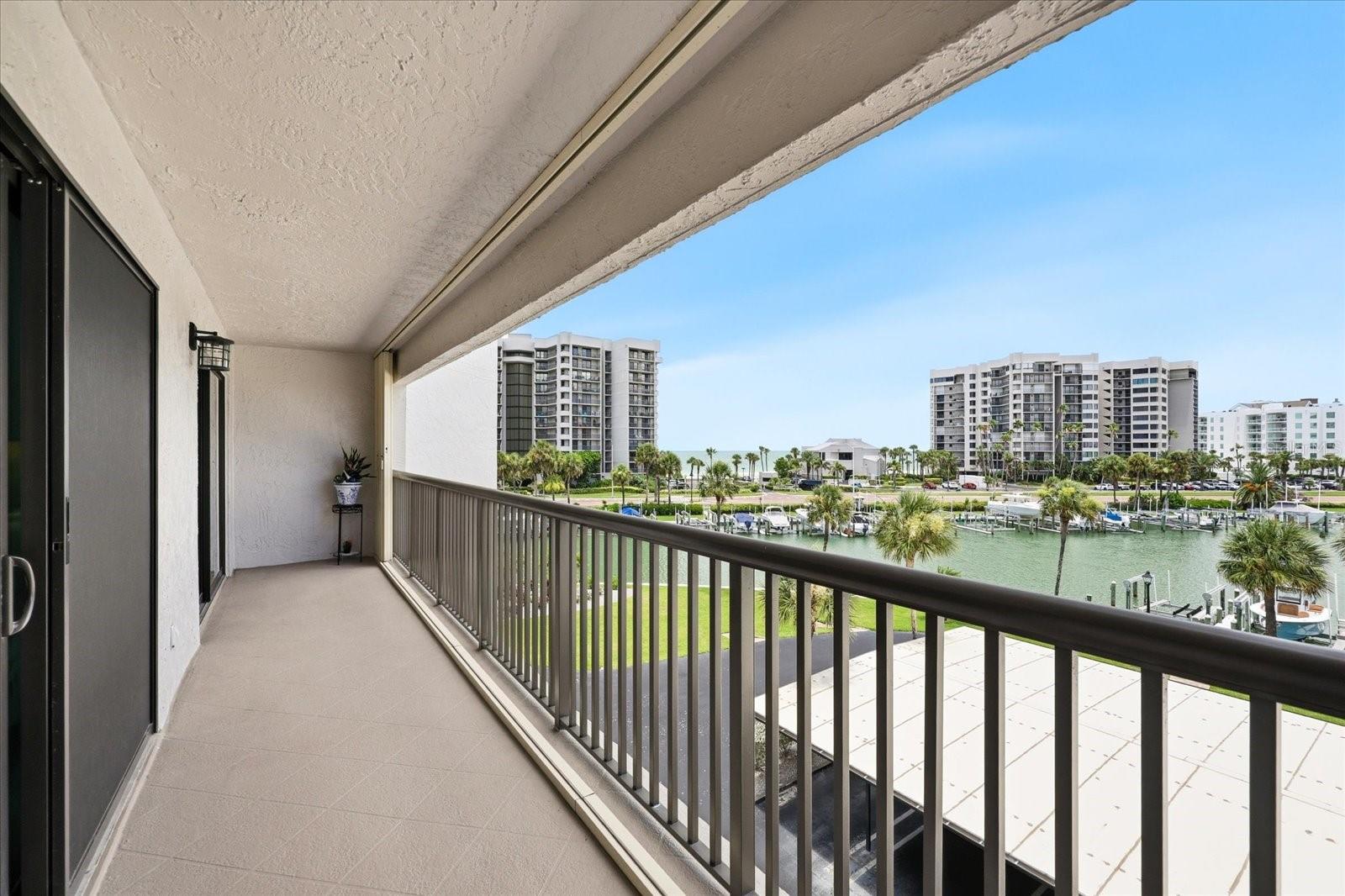 HARBORAGE CONDO BELLEAIR BEACH - Residential