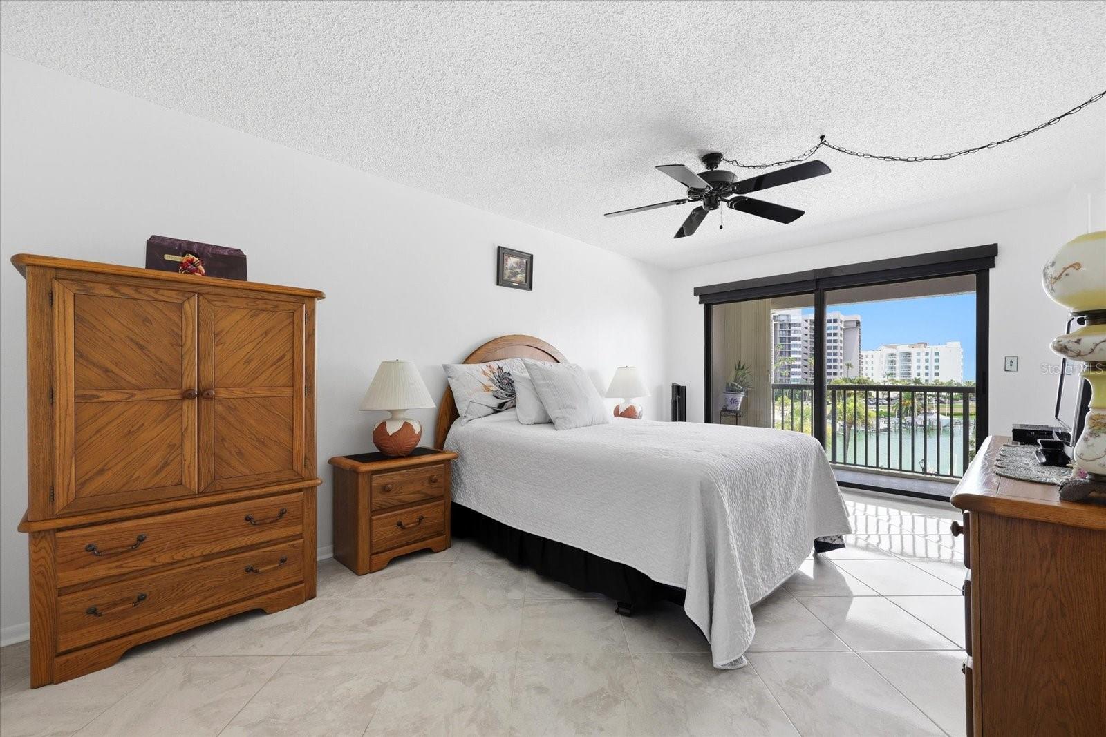 HARBORAGE CONDO BELLEAIR BEACH - Residential