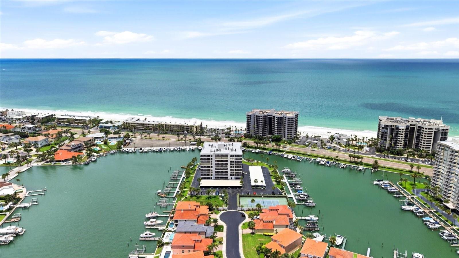 HARBORAGE CONDO BELLEAIR BEACH - Residential