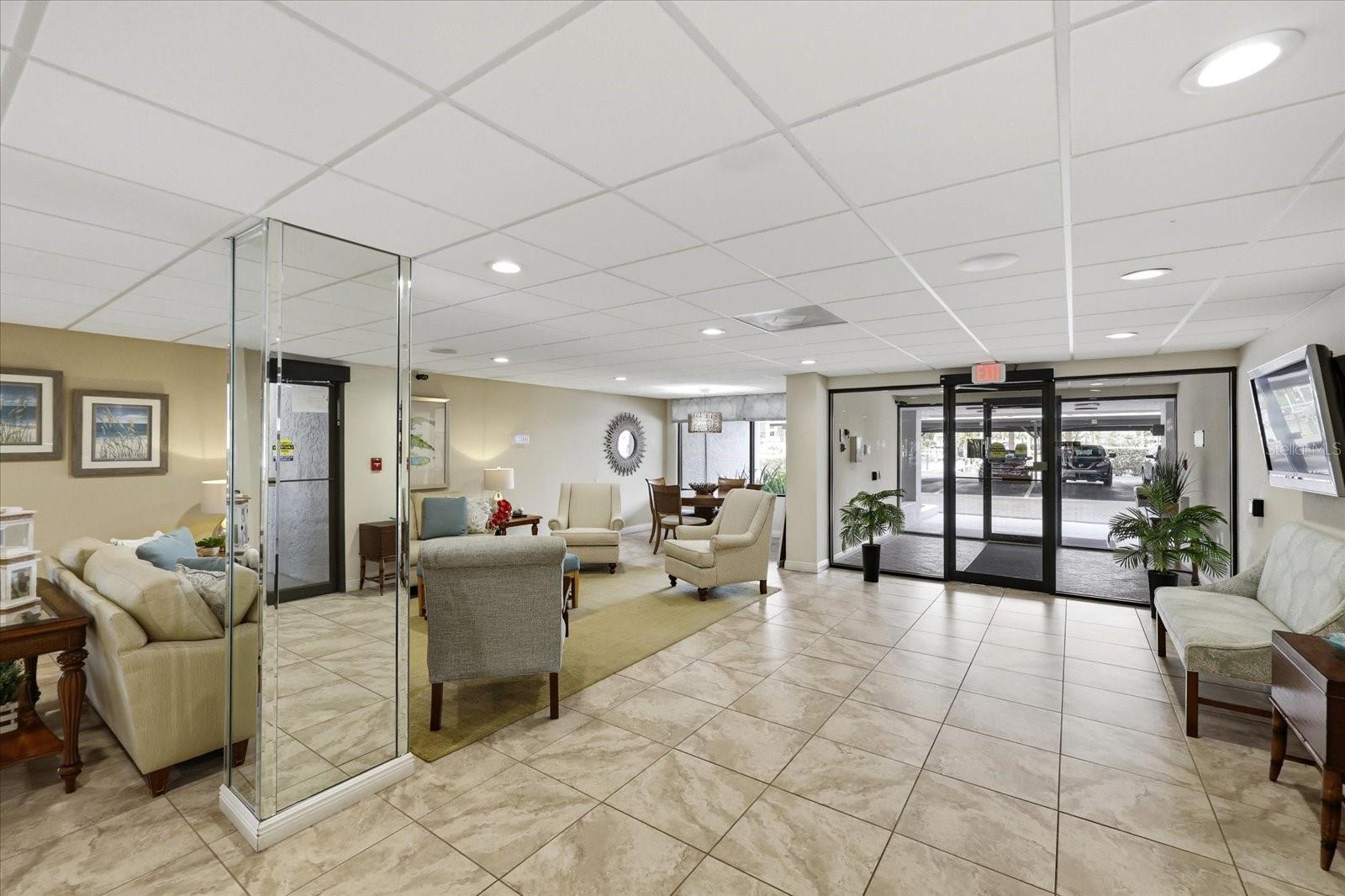HARBORAGE CONDO BELLEAIR BEACH - Residential
