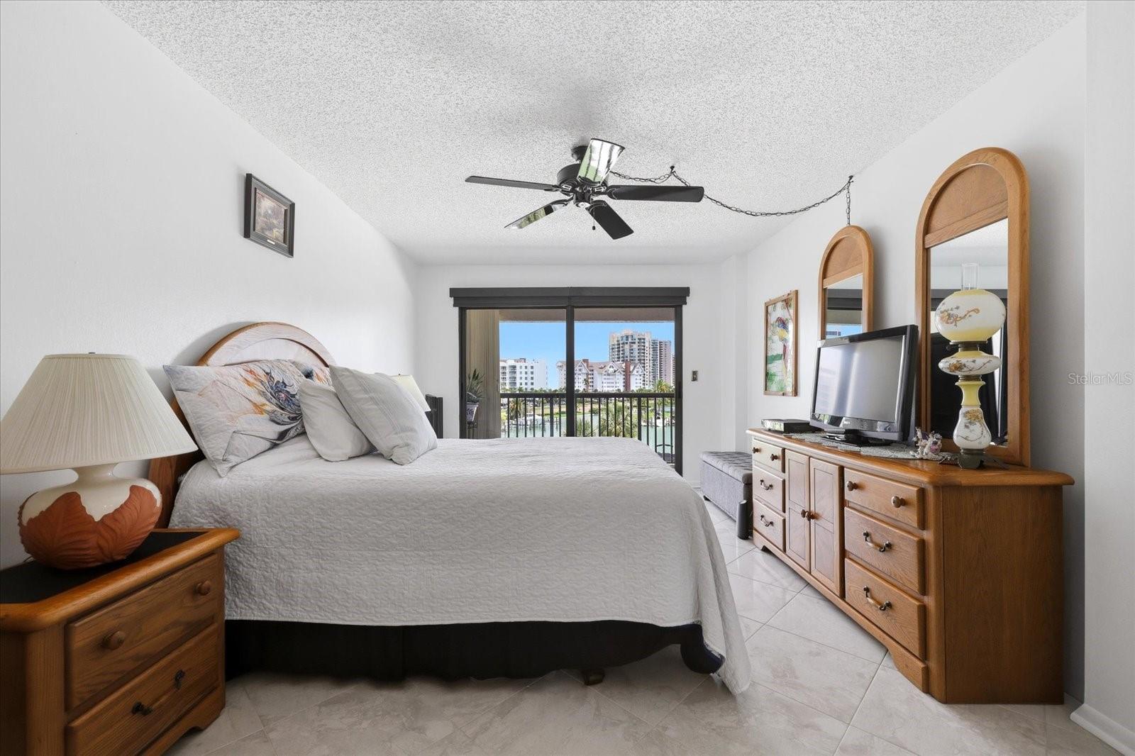 HARBORAGE CONDO BELLEAIR BEACH - Residential