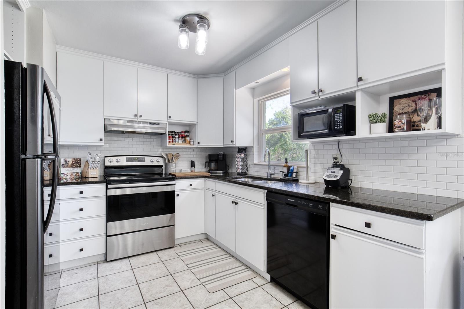 DONALD HEIGHTS SEC 01-03 - Residential