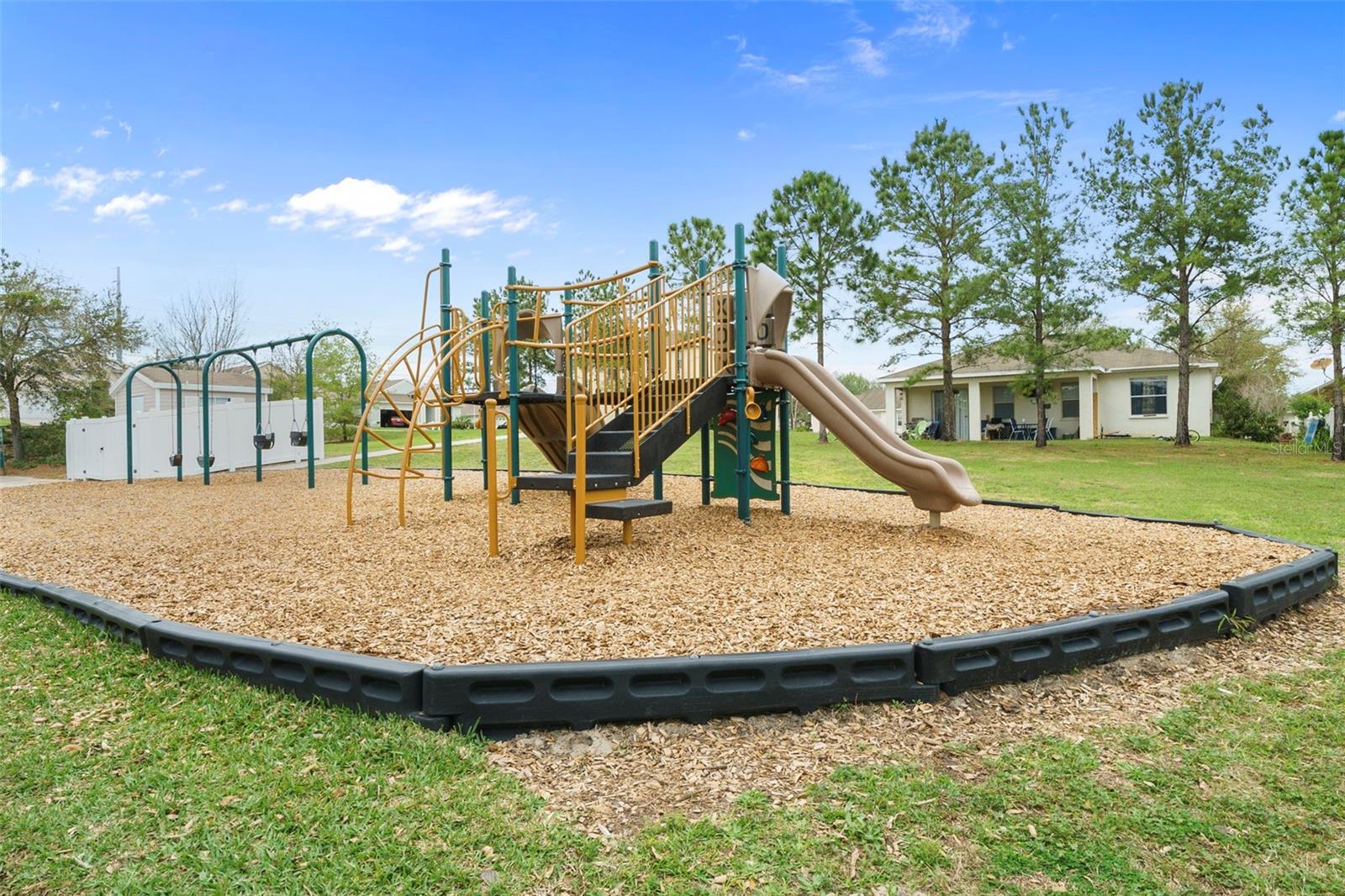 SPRING RIDGE - Residential