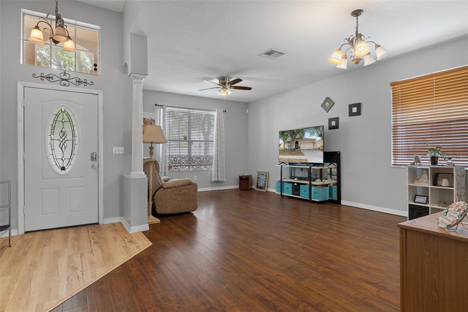 SPRING RIDGE - Residential