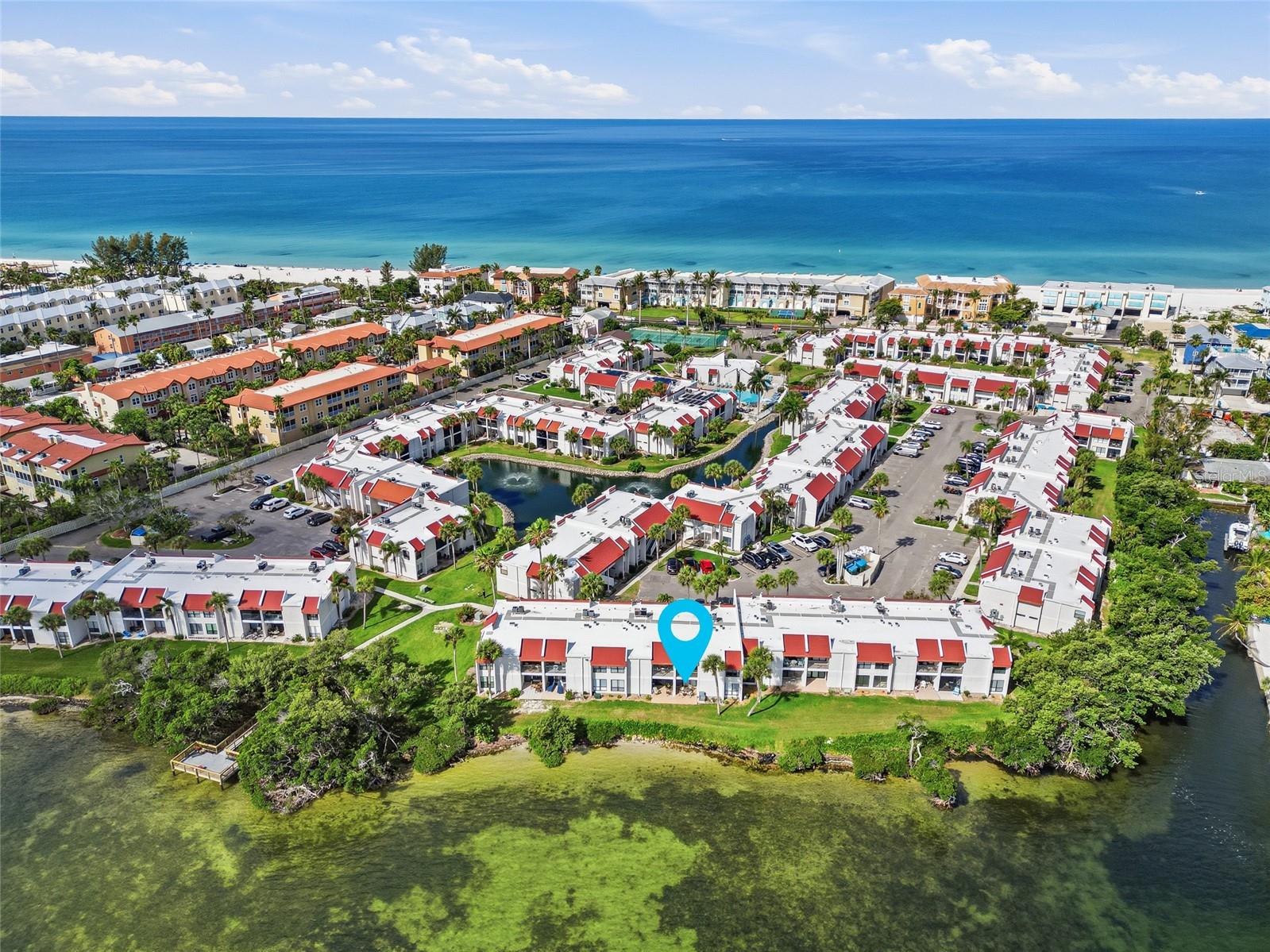 RUNAWAY BAY - Residential