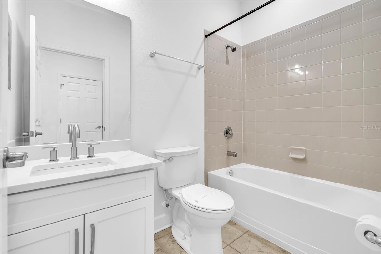 PALMER LAKE A REP - Residential Lease
