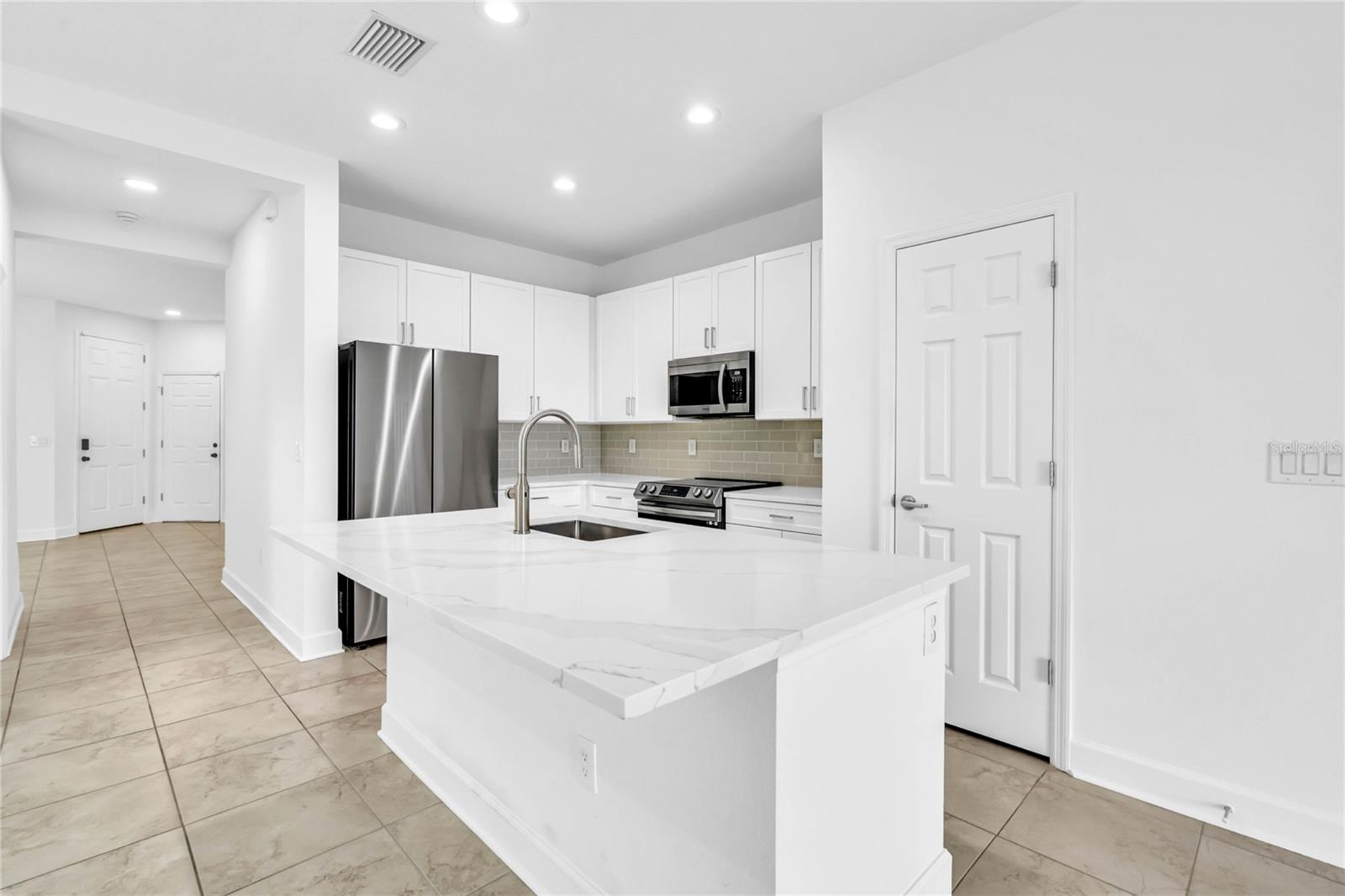 PALMER LAKE A REP - Residential Lease