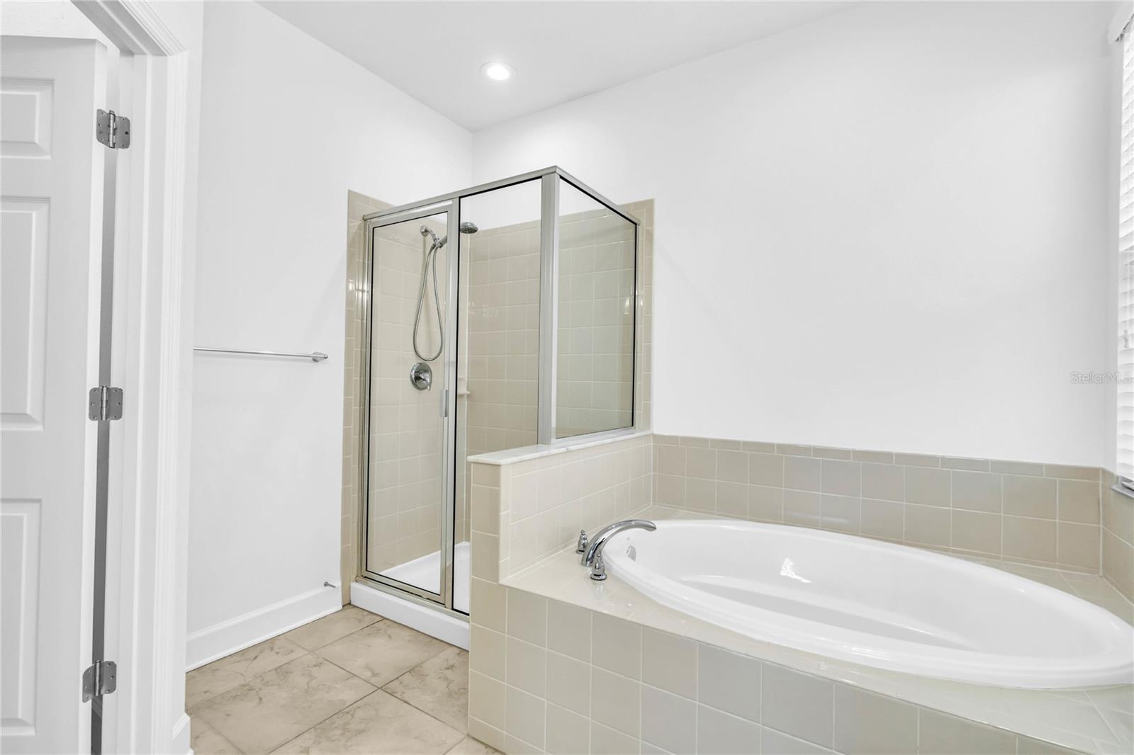 PALMER LAKE A REP - Residential Lease
