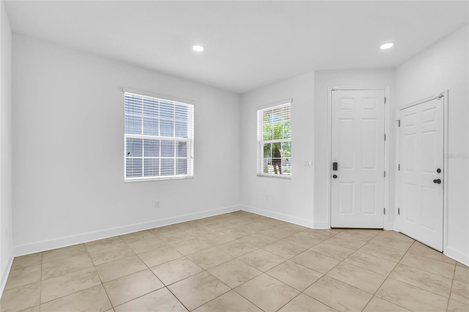 PALMER LAKE A REP - Residential Lease