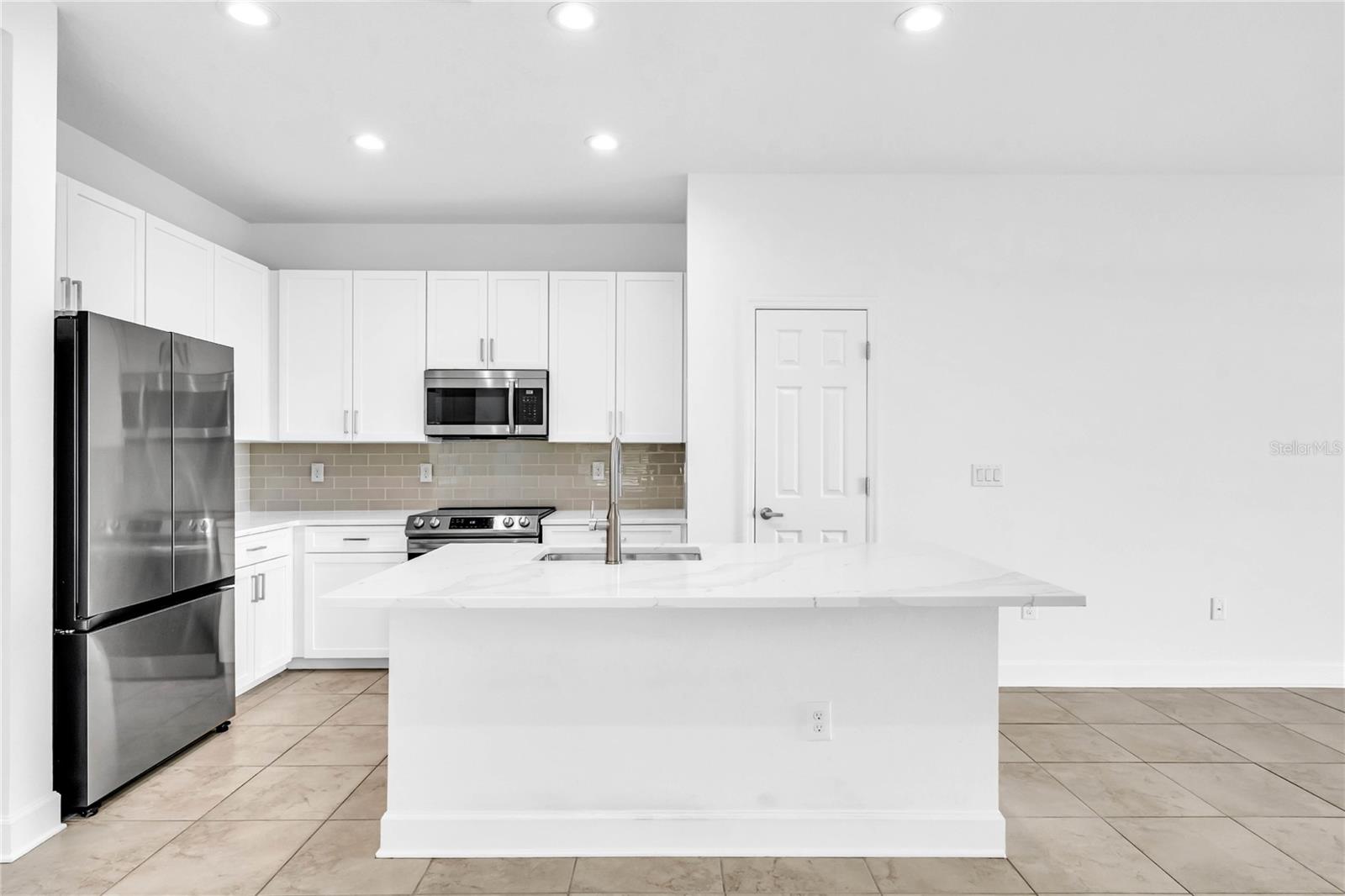 PALMER LAKE A REP - Residential Lease