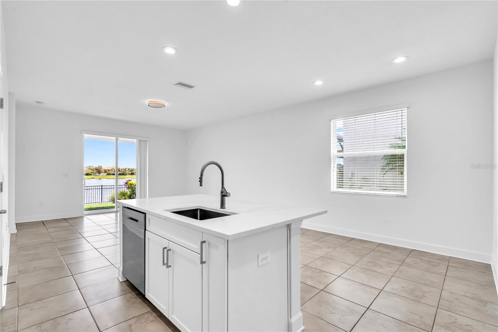 PALMER LAKE A REP - Residential Lease