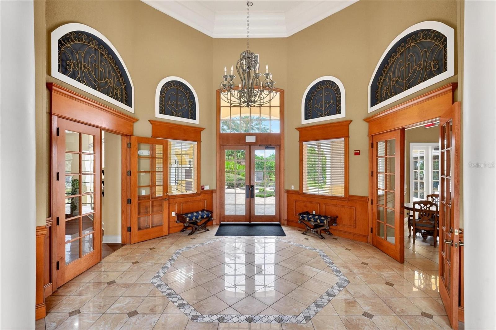 VISCONTI EAST BLDG 27 - Residential