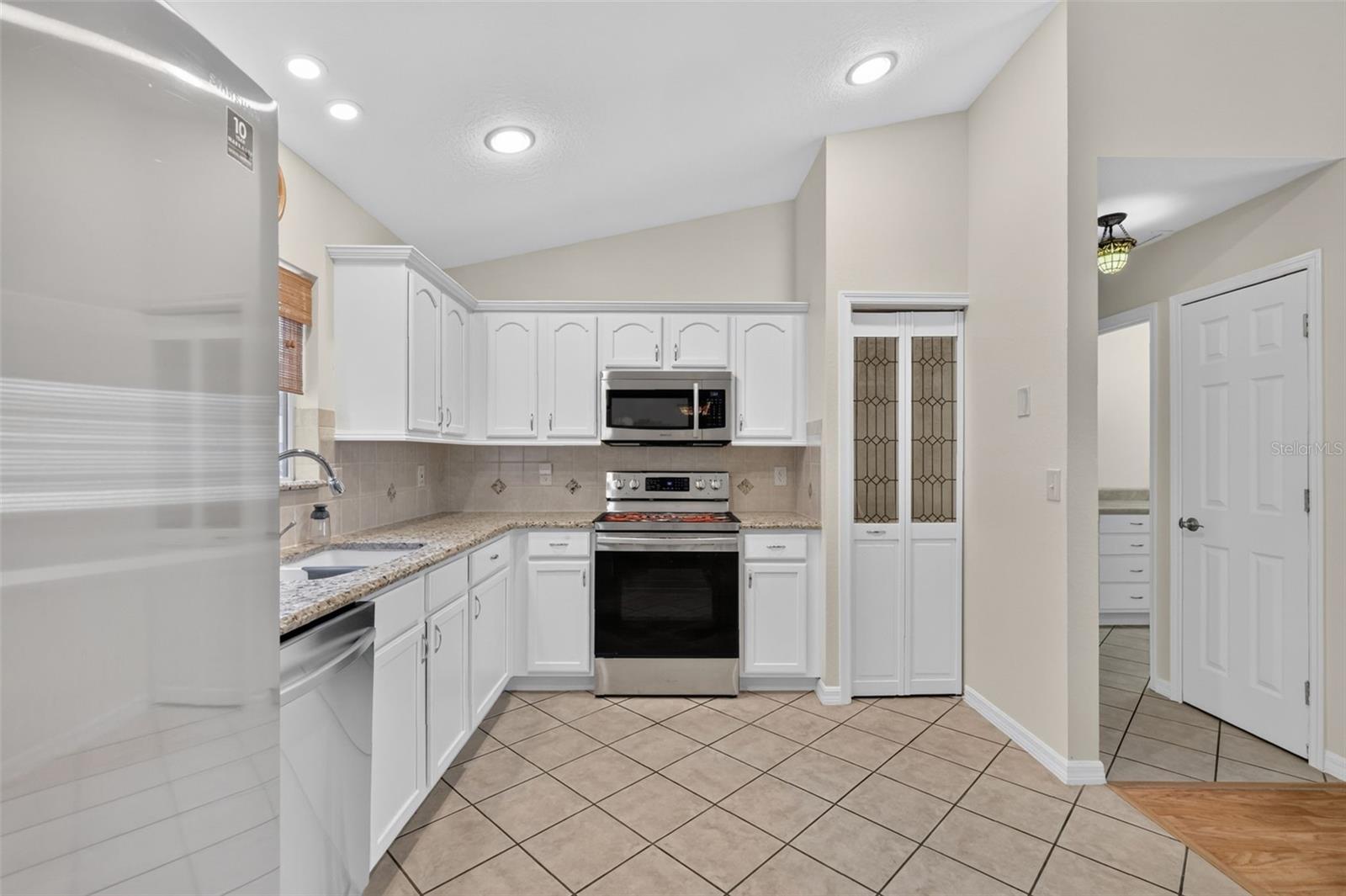 SPRUCE CREEK COUNTRY CLUB CANDLESTONE 02 - Residential