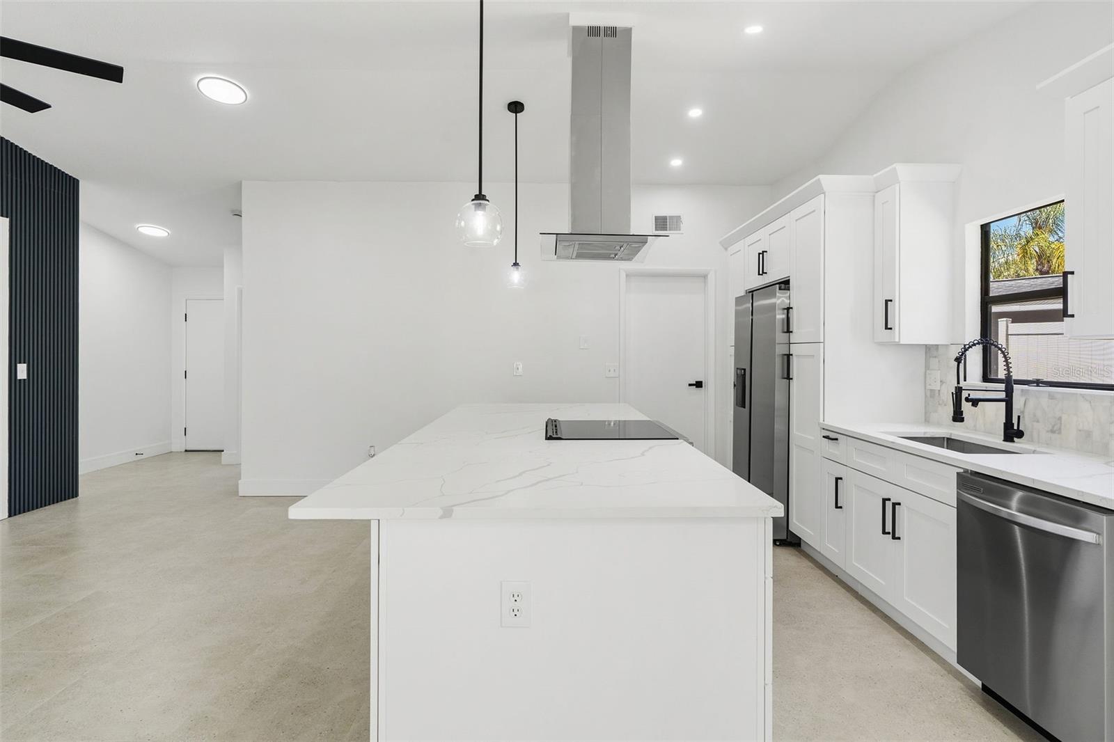 HAMLETS OF FOREST LAKES THE - Residential