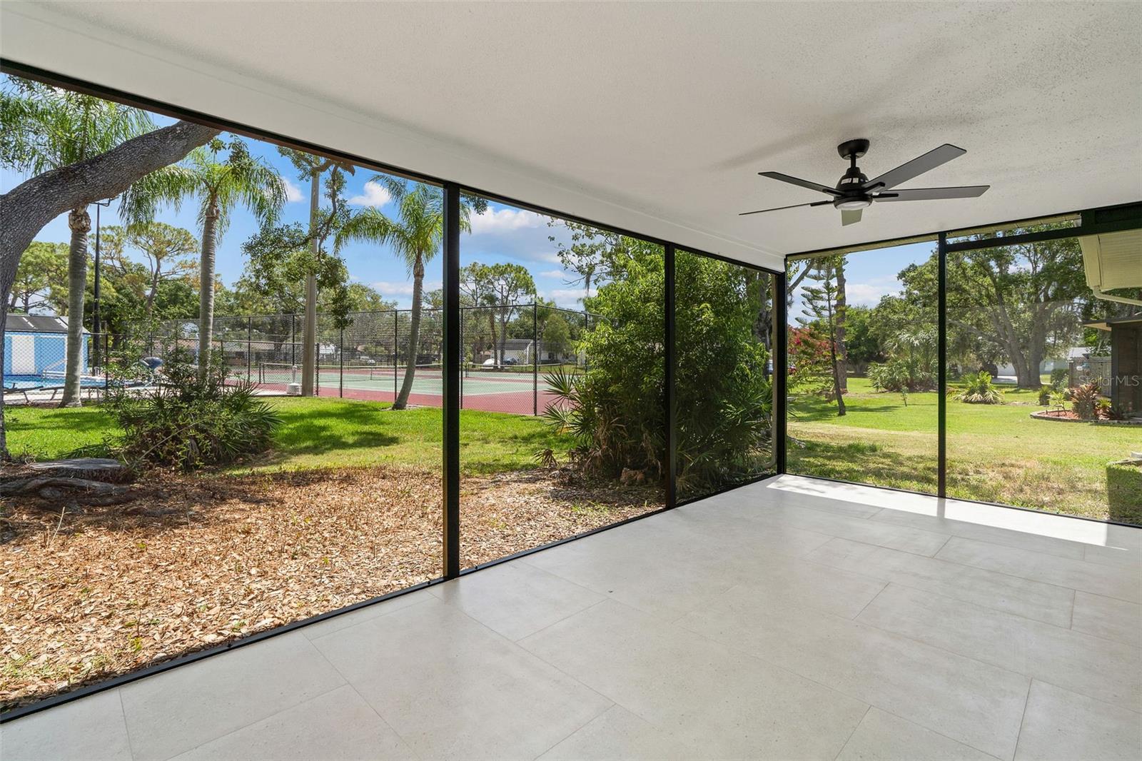 HAMLETS OF FOREST LAKES THE - Residential