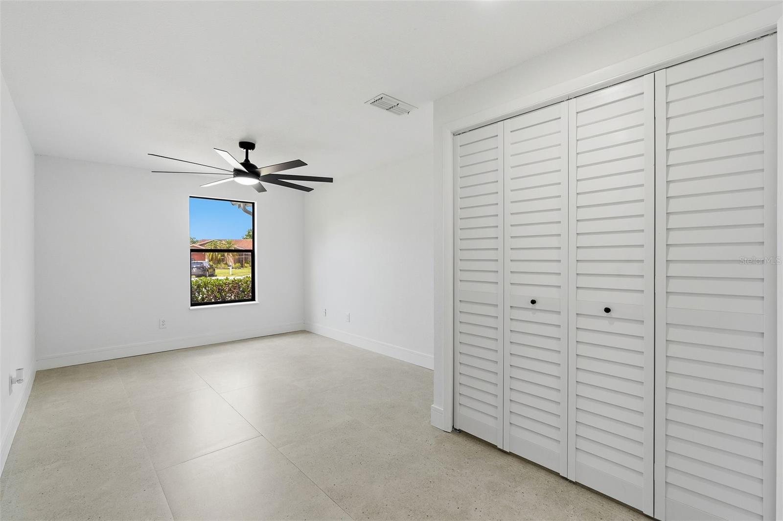 HAMLETS OF FOREST LAKES THE - Residential