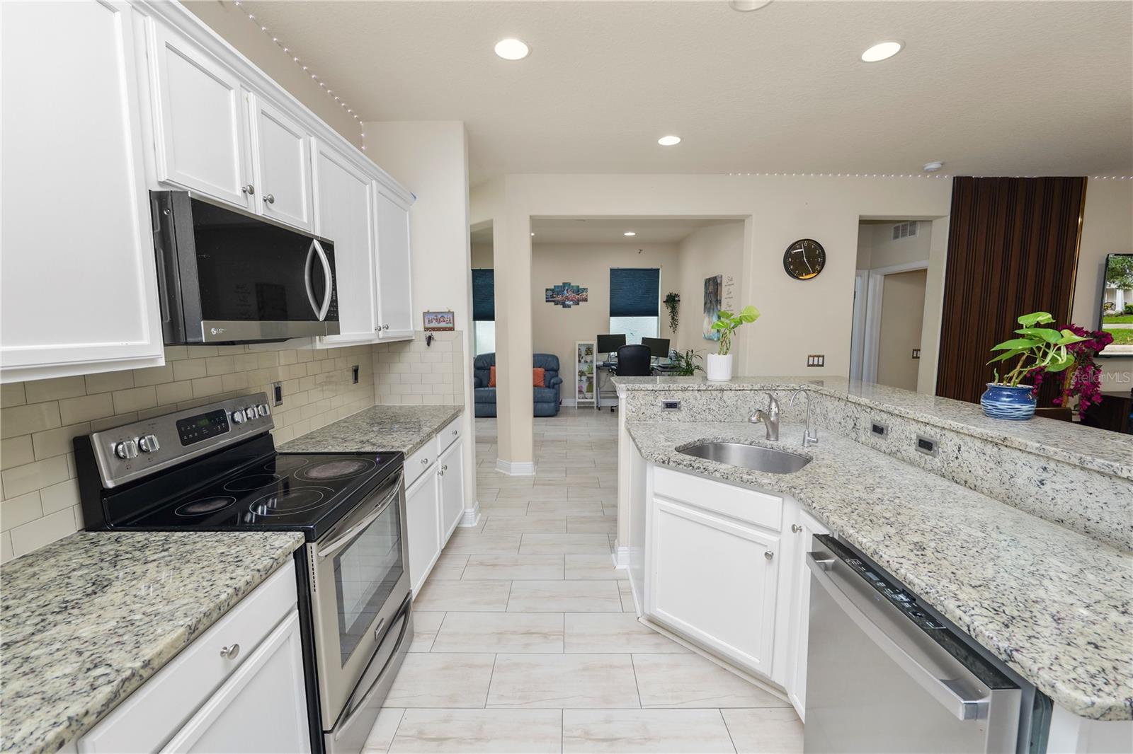 PARK BROOK OF CITRUS PARK - Residential