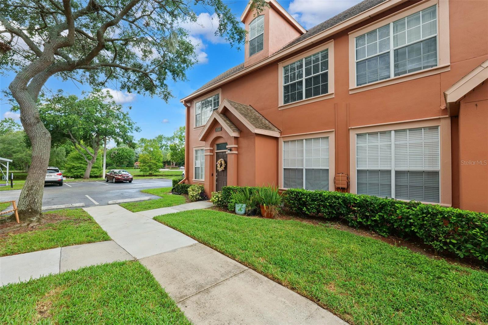 One or more photo(s) has been virtually staged. Move in ready and fully updated!  Don't miss this beautiful 1 bedroom/ 1 full bathroom with huge loft upstairs.  New paint inside, new appliances, 2020 tank less water heater, and 2020 HVAC unit with a 10/10 transferable warranty, 5 years left!  Enjoy granite counter tops and elegant cabinets in the kitchen.   Upgraded tile and wood laminate flooring through out the house, no carpet!  Resort style living with beautiful views of the ponds.  Relax with all the amenities this community offers such as gated, designated parking, pool, car wash, walking trails, tennis courts and fitness center.  Centrally located in Tampa but never flooded!