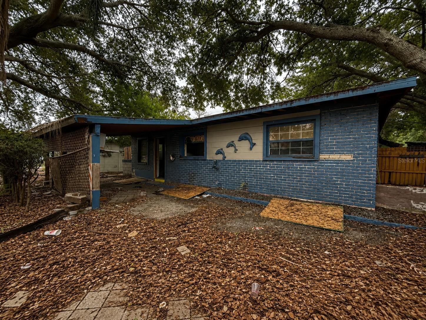 Rare opportunity to acquire a commercially zoned property in Central St. Petersburg, just off 4th Street, offering excellent visibility and flexibility for redevelopment. This CCT-1 (Commercial Corridor Traditional) zoned lot features alley access and supports potential for a storefront, redevelopment project, covered land play, or future multifamily opportunity. Based on the lot area and density allowances, the property supports the potential for up to four residential units, along with other commercial uses (buyer to verify all zoning, permitted uses, and development requirements with the City of St. Petersburg).
The existing block home provides a starting point for those looking to renovate, reposition, or redevelop. Located in an established area with strong surrounding demand, this is a chance to secure a versatile piece of real estate in one of St. Petersburg’s most active corridors. To Seller's knowledge, the structure did not take on water during prior years’ storm events. Property is subject to existing code liens, which may be removed through the New Owner Code Lien Release Program.
