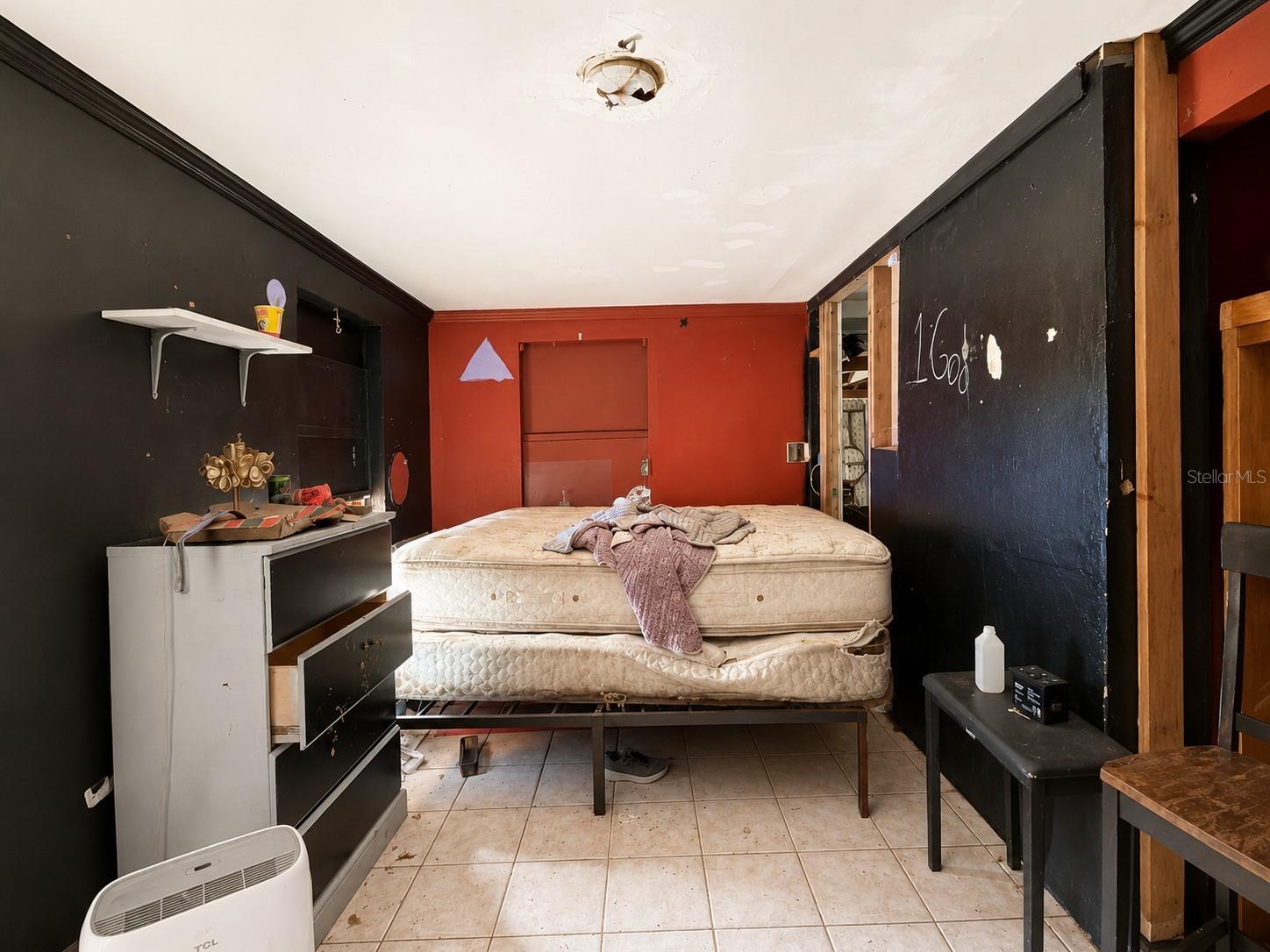 NORTH ST PETERSBURG - Residential