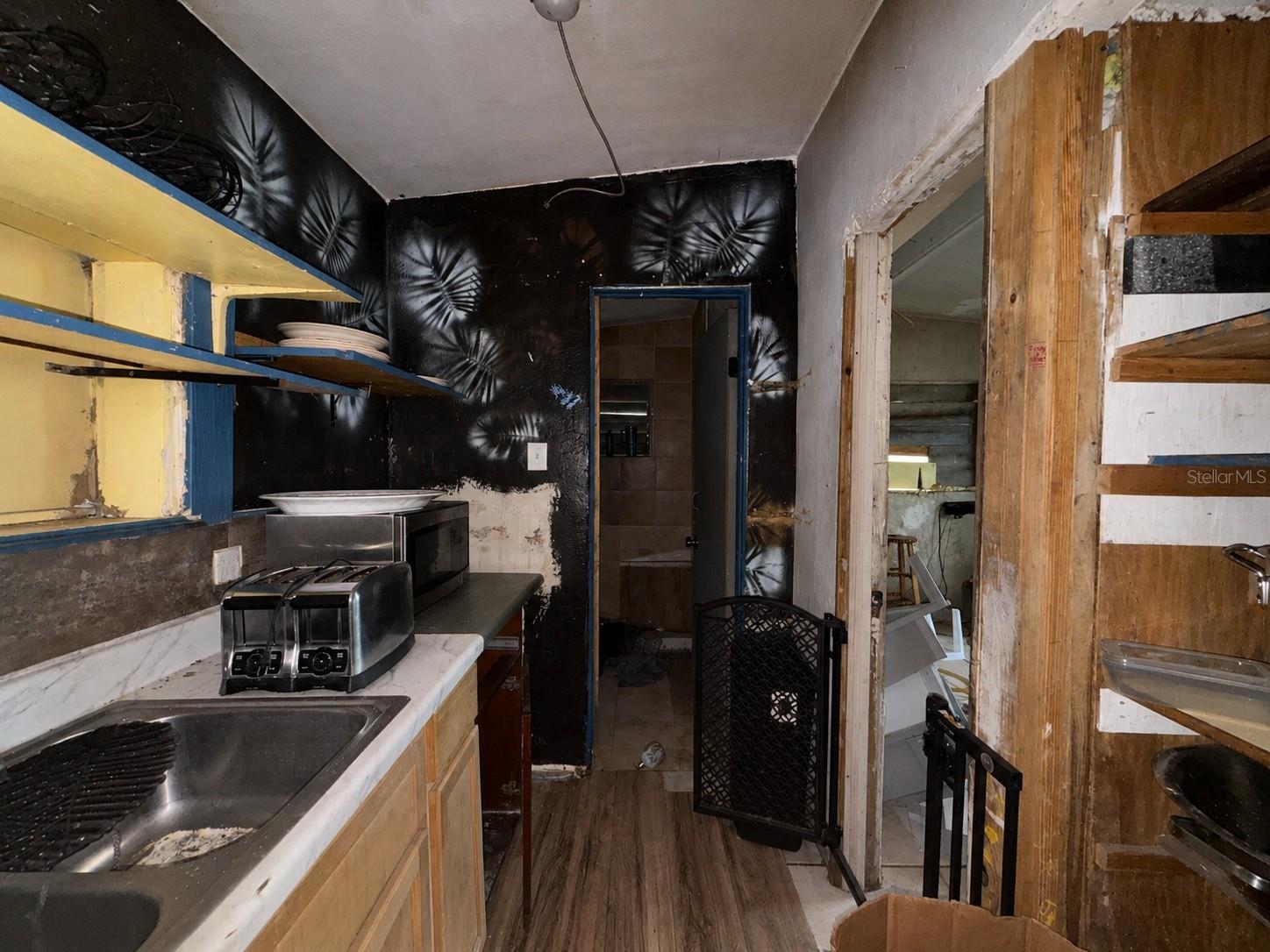 NORTH ST PETERSBURG - Residential