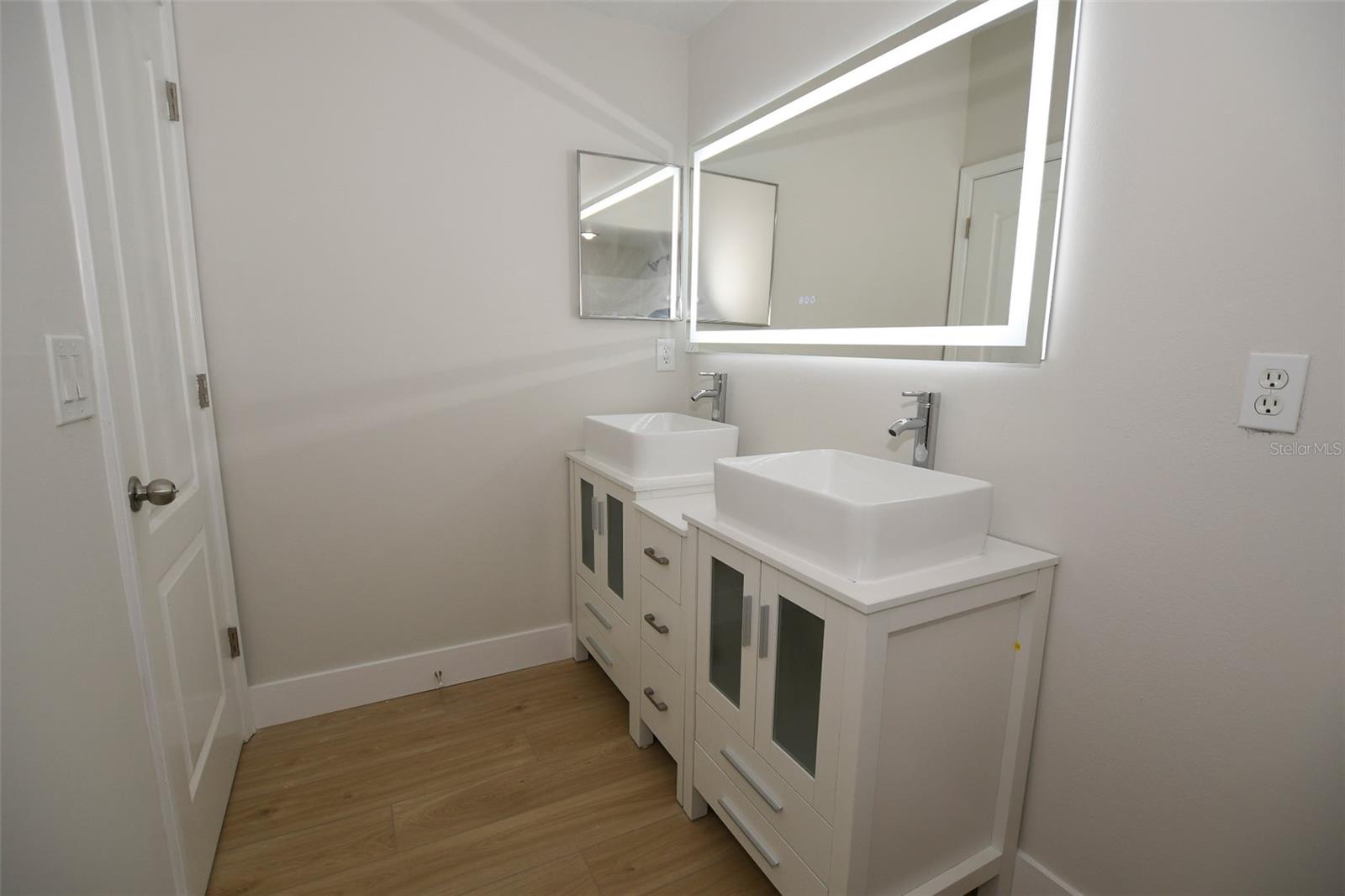 VILLANOVA/HUNTERS CRK - Residential Lease