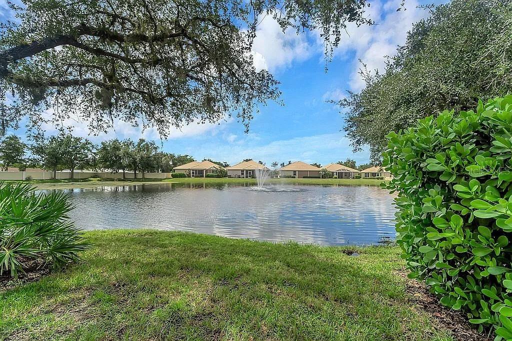 VILLAS AT CHARLESTON PARK - Residential