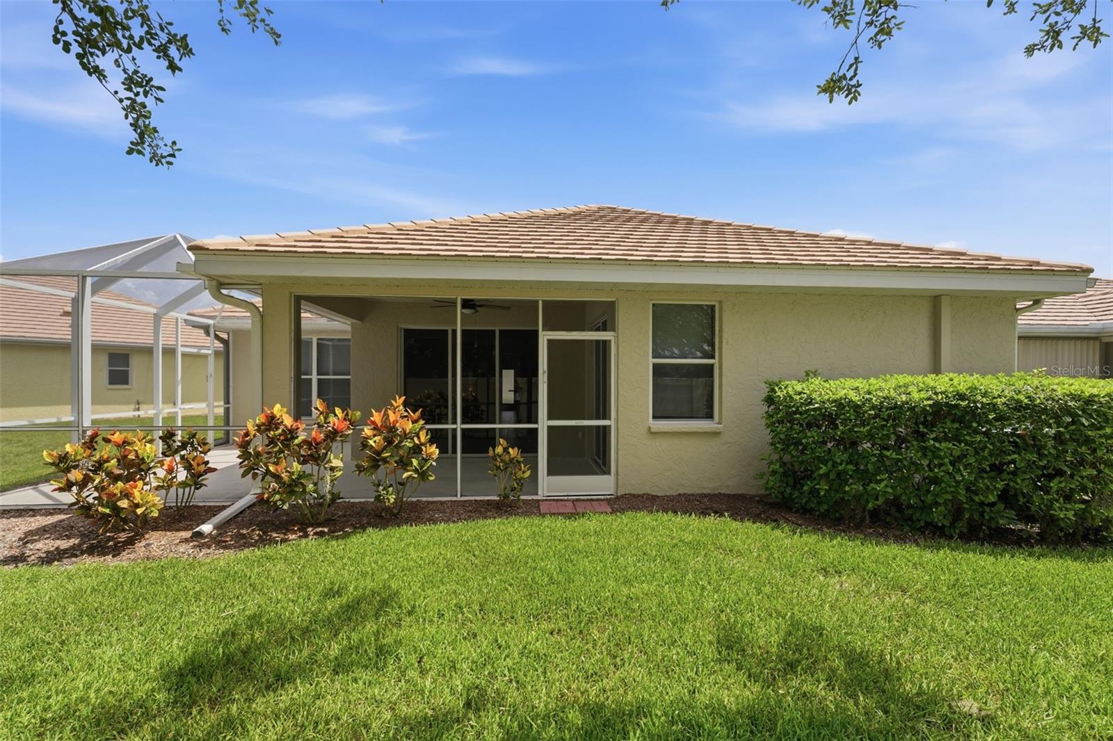 VILLAS AT CHARLESTON PARK - Residential