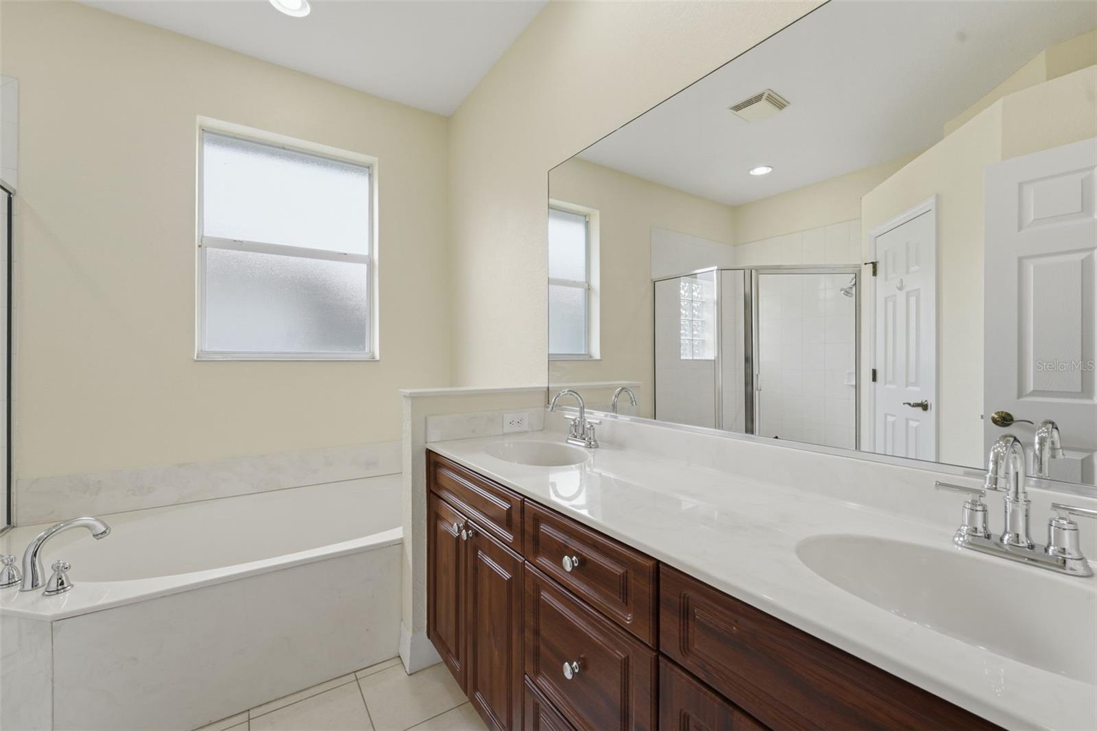 VILLAS AT CHARLESTON PARK - Residential